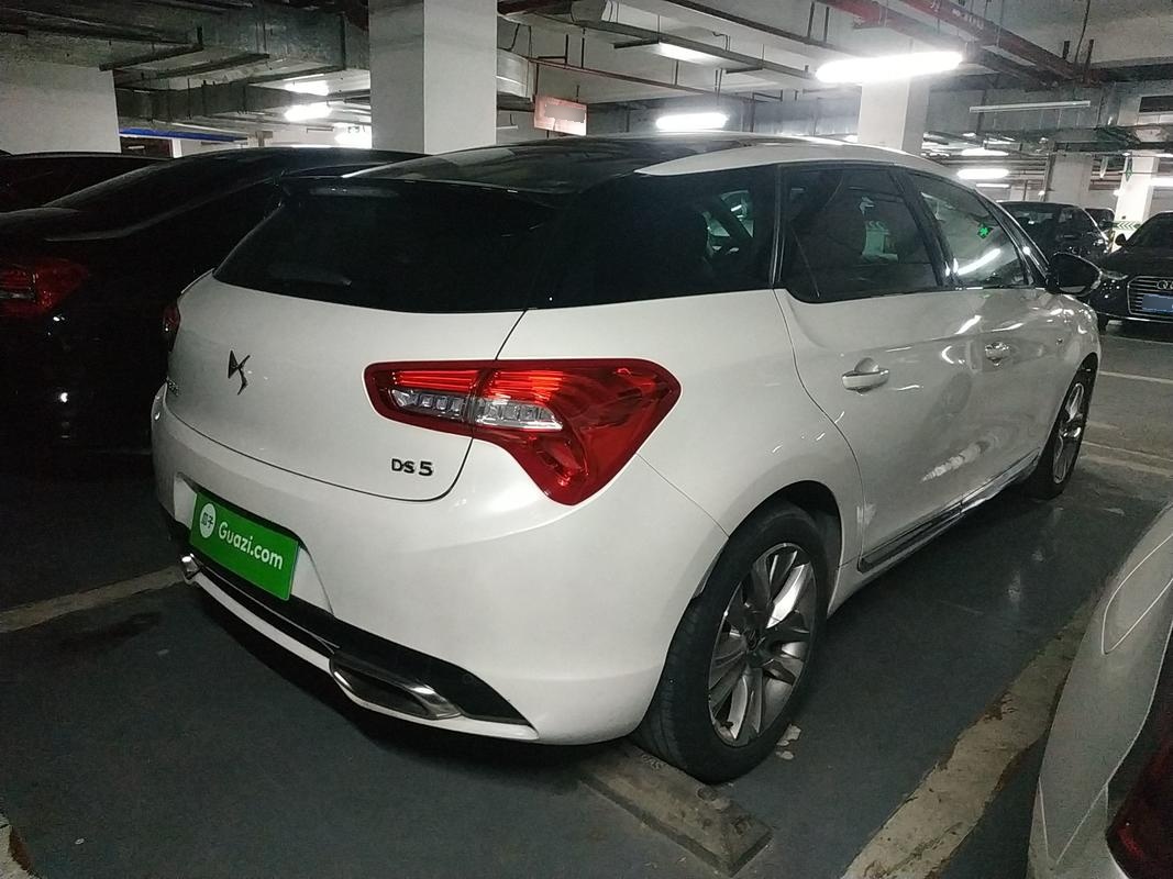 ds5兩廂2015款16t自動豪華版thp160國Ⅴ