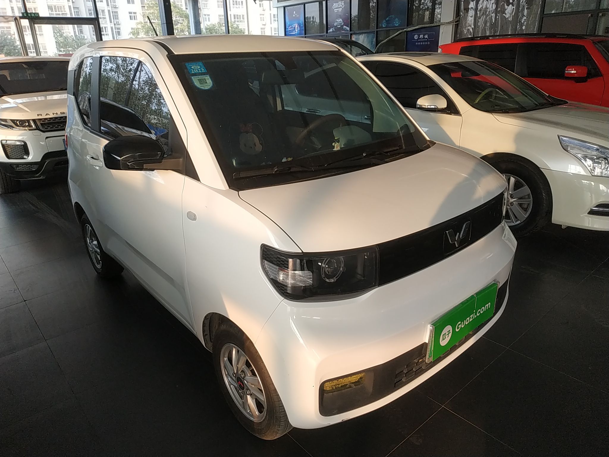 新乡二手五菱宏光mini ev 2020款 自动 悦享款磷酸铁锂 纯电动 -第一