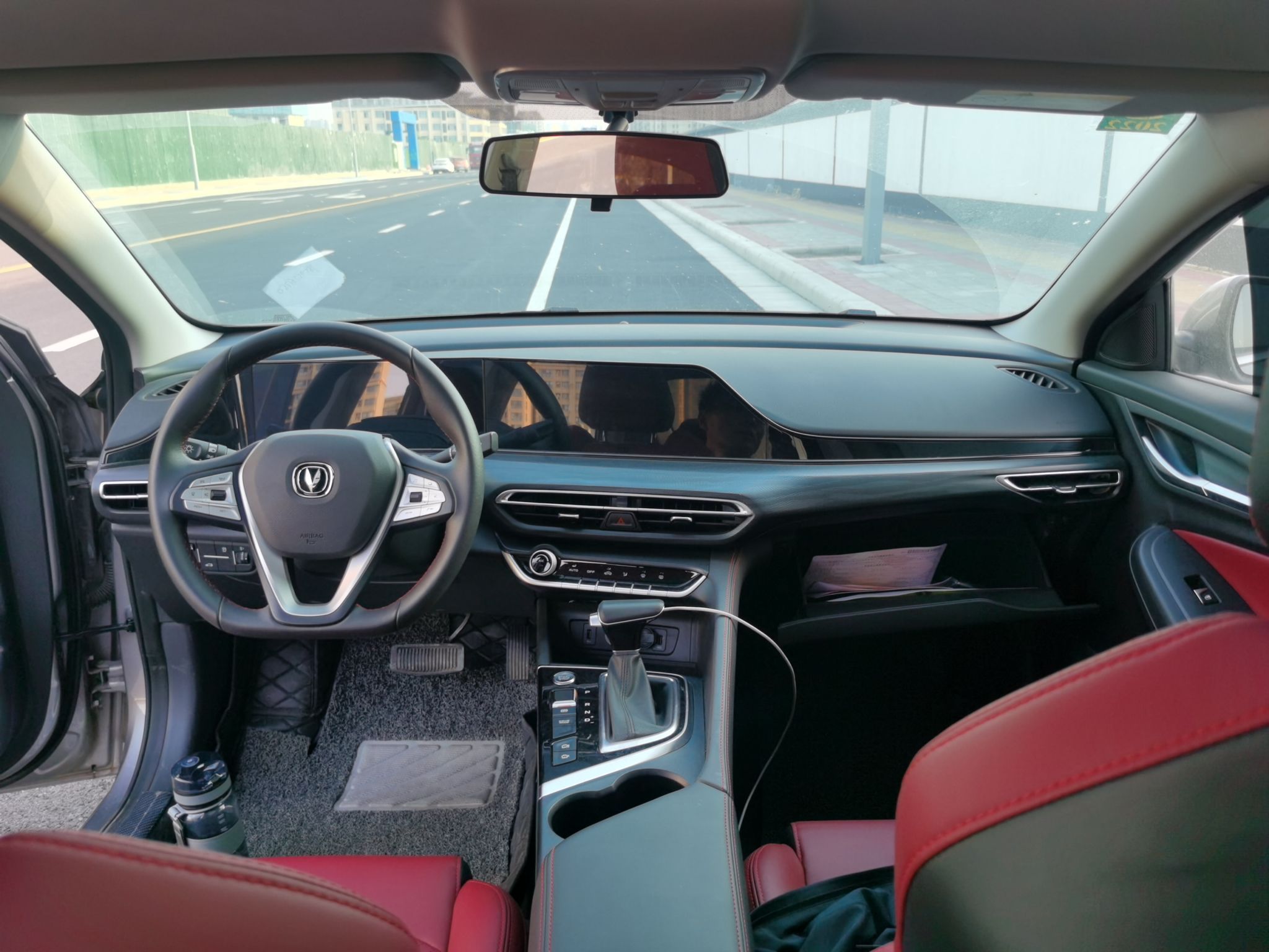 长安逸动plus2020款14t自动蓝鲸ne旗舰型gdi国Ⅵ