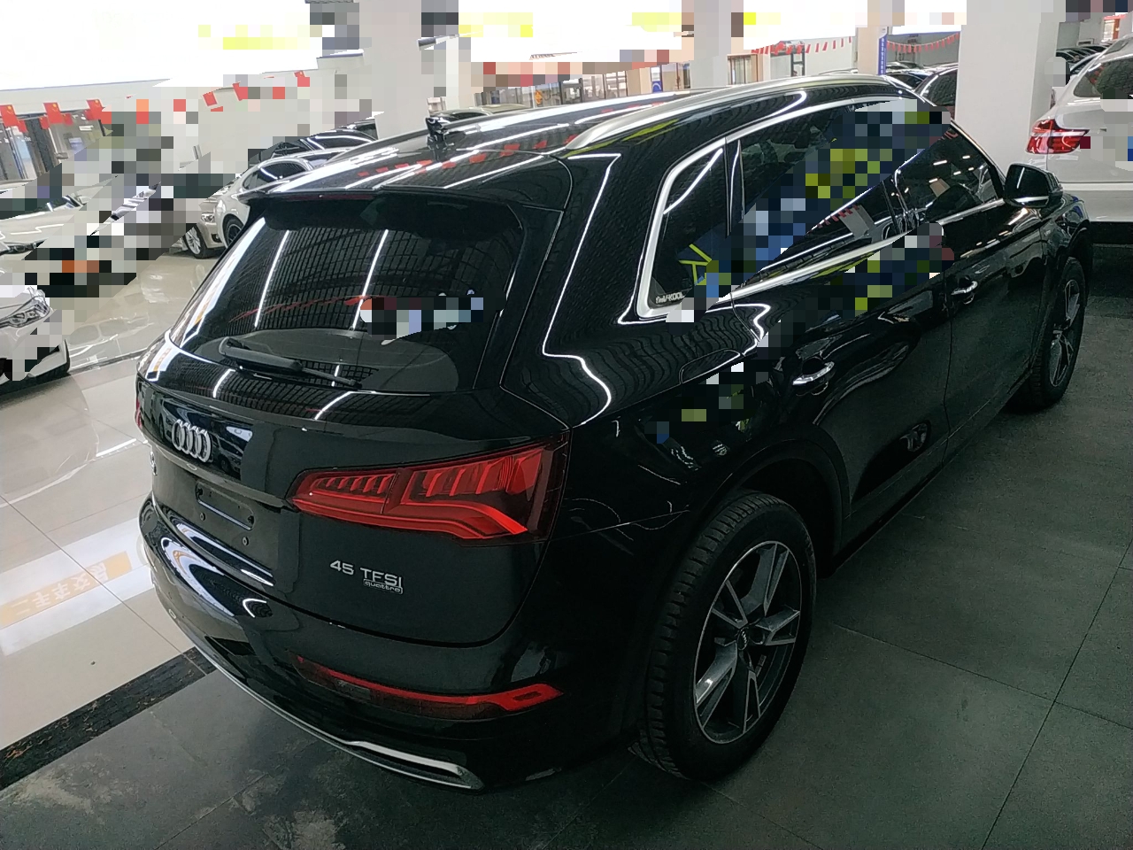 奥迪Q5L 40TFSI 2020款 2.0T 自动 荣享时尚型 (国Ⅵ) 