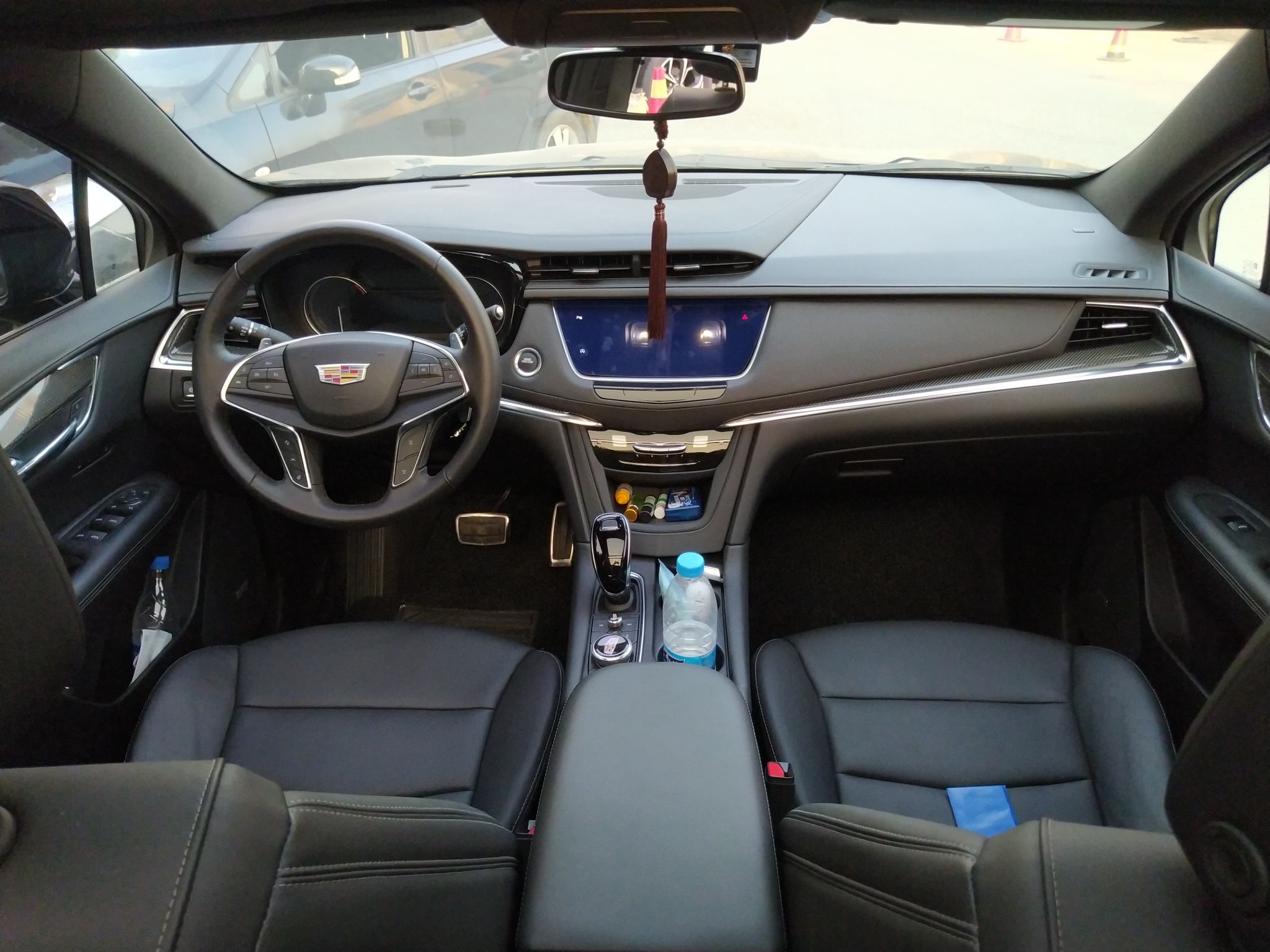 凯迪拉克xt52021款20t自动尊贵型国Ⅵ