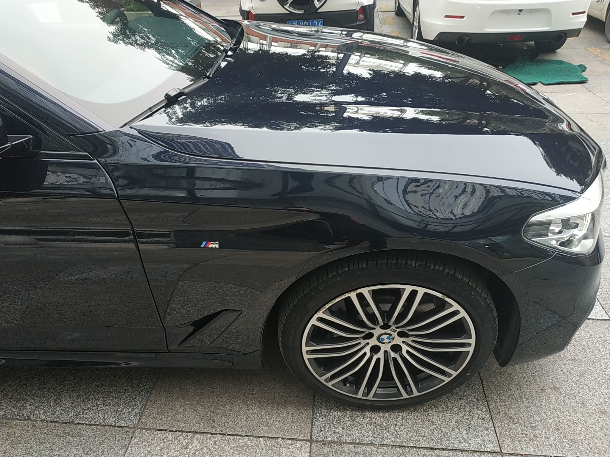 宝马5系 530Li 2019款 2.0T 自动 汽油 领先型M运动套装 (国Ⅴ) 