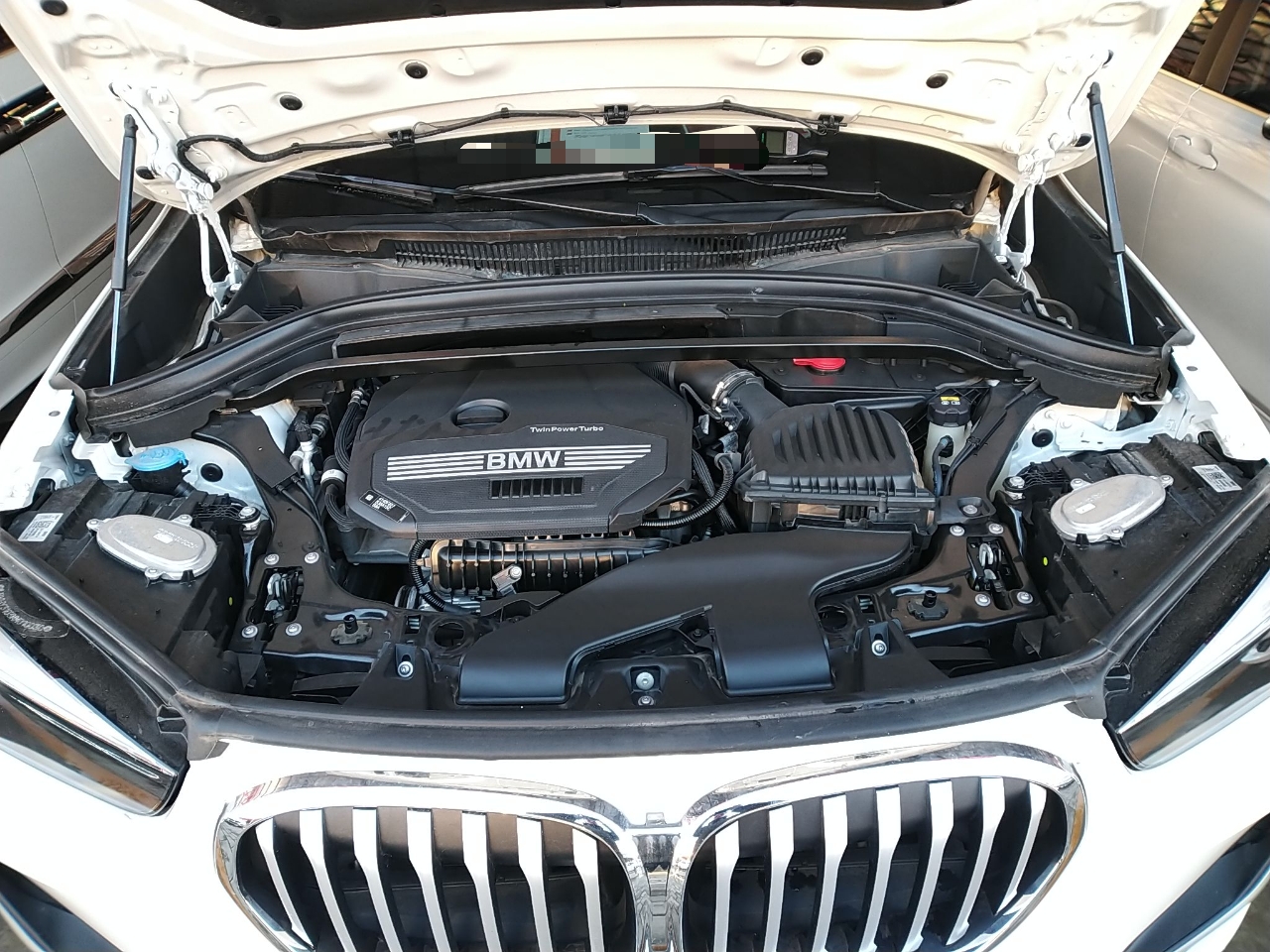 宝马x1sdrive20li2021款15t自动前驱汽油尊享型国Ⅵ