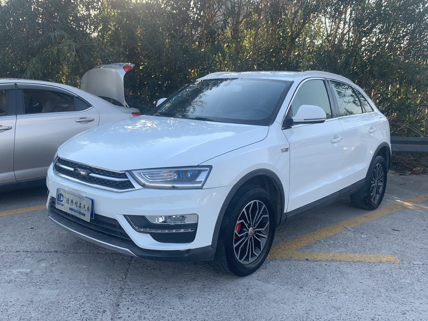 众泰sr72017款15t手动魔方之心版国Ⅴ