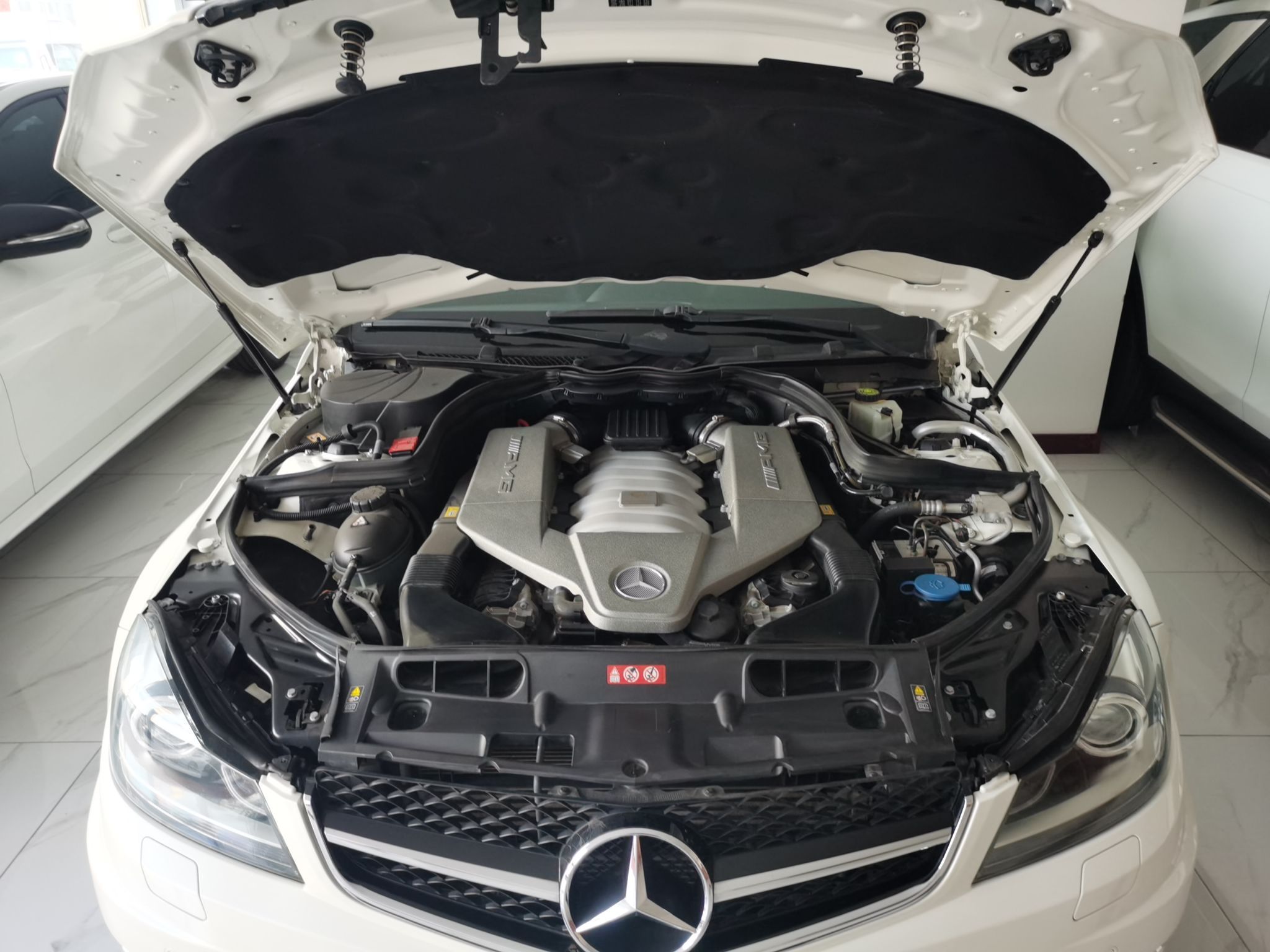 奔驰C级AMG 2012款 AMG C 63 Coupe 动感型