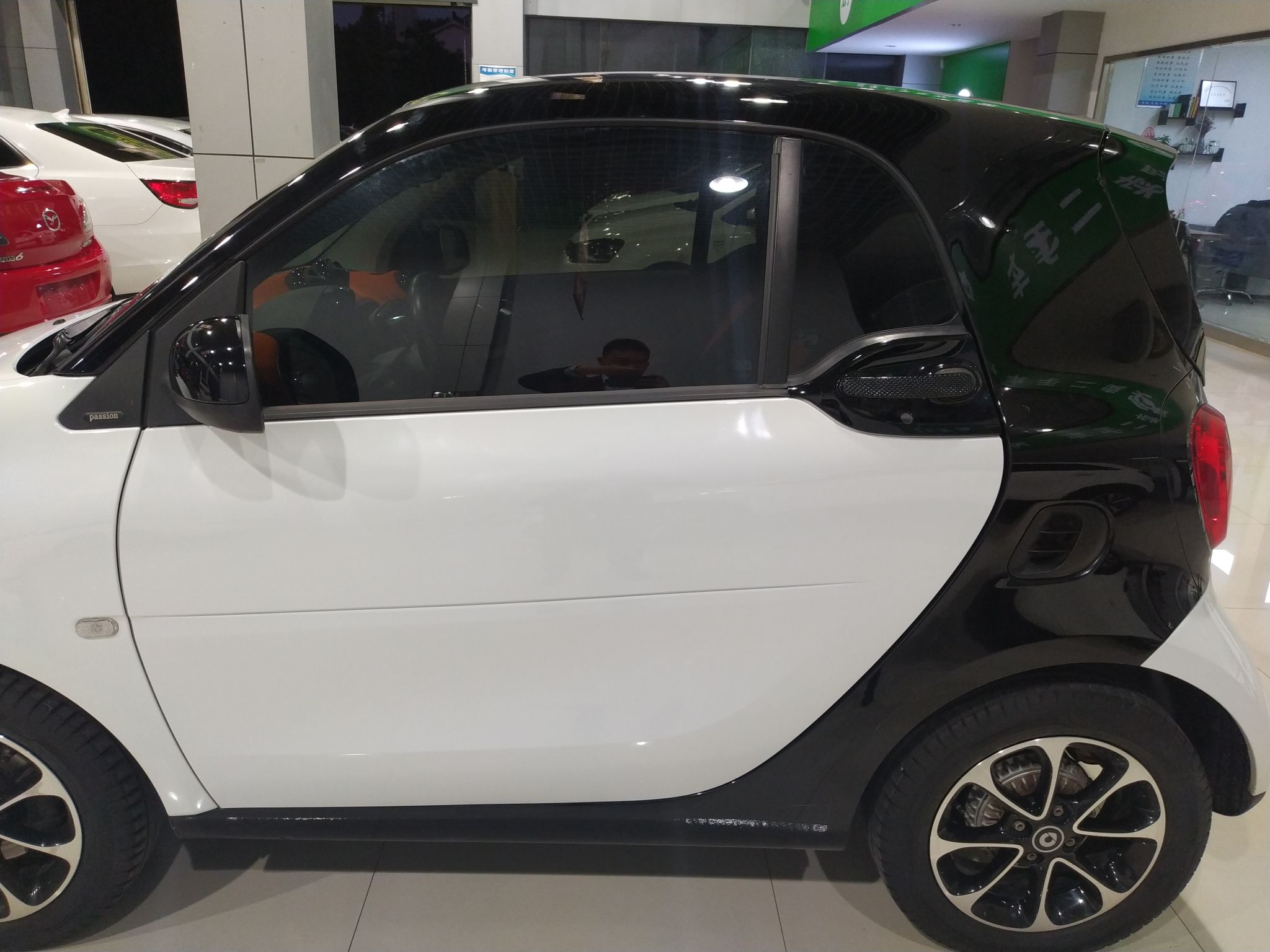 SmartForTwo [进口] 2015款 1.0L 自动 汽油 激情版 