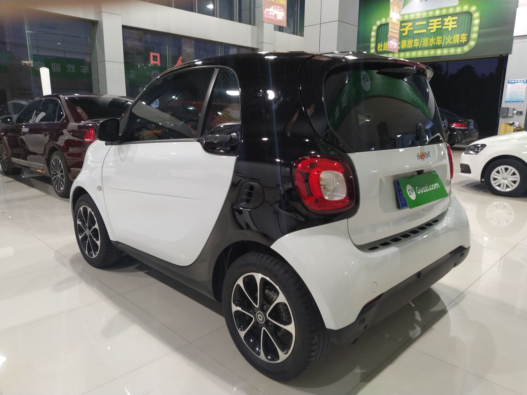 SmartForTwo [进口] 2015款 1.0L 自动 汽油 激情版 