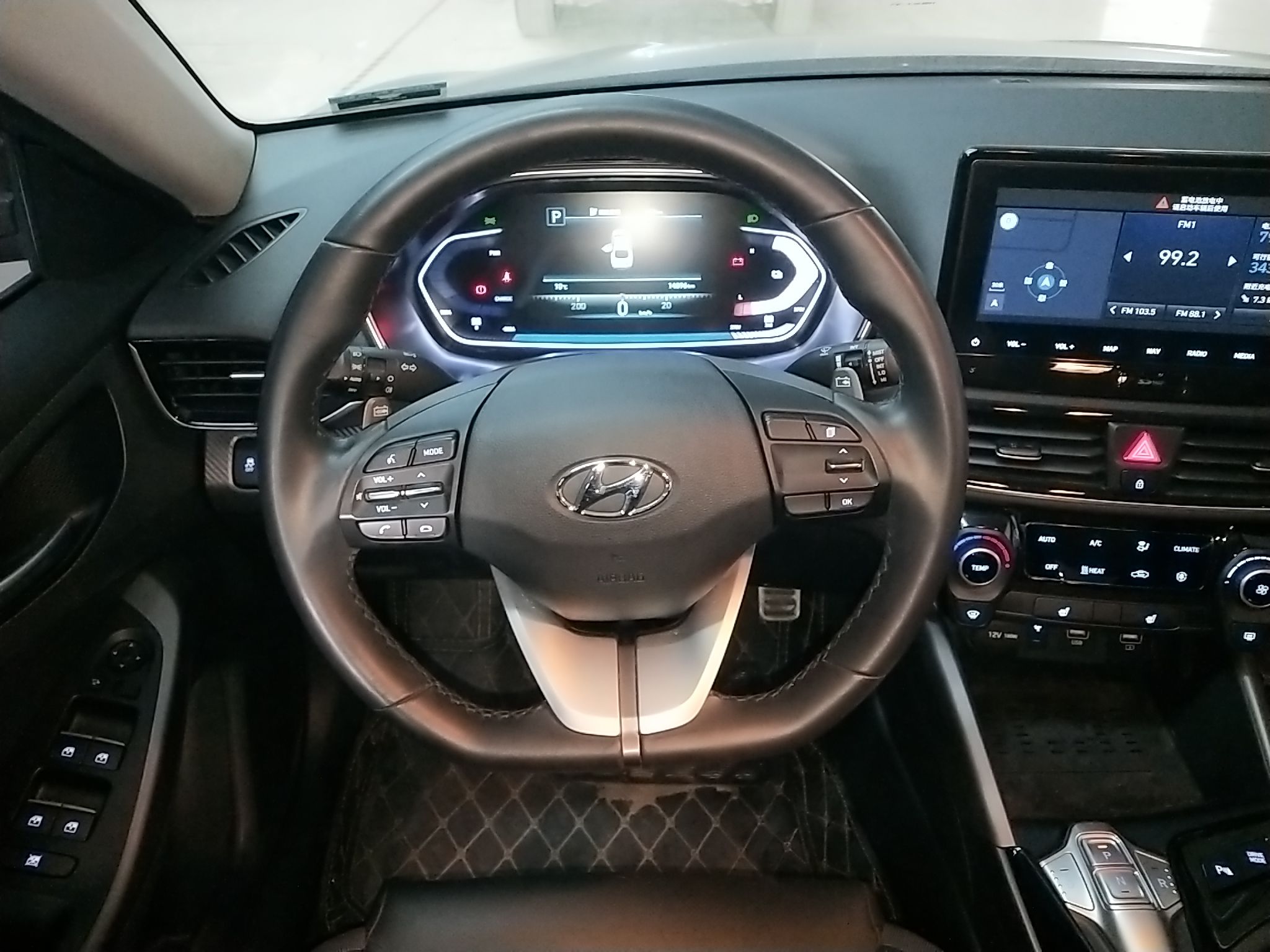 现代菲斯塔ev2020款自动glx智捷版纯电动