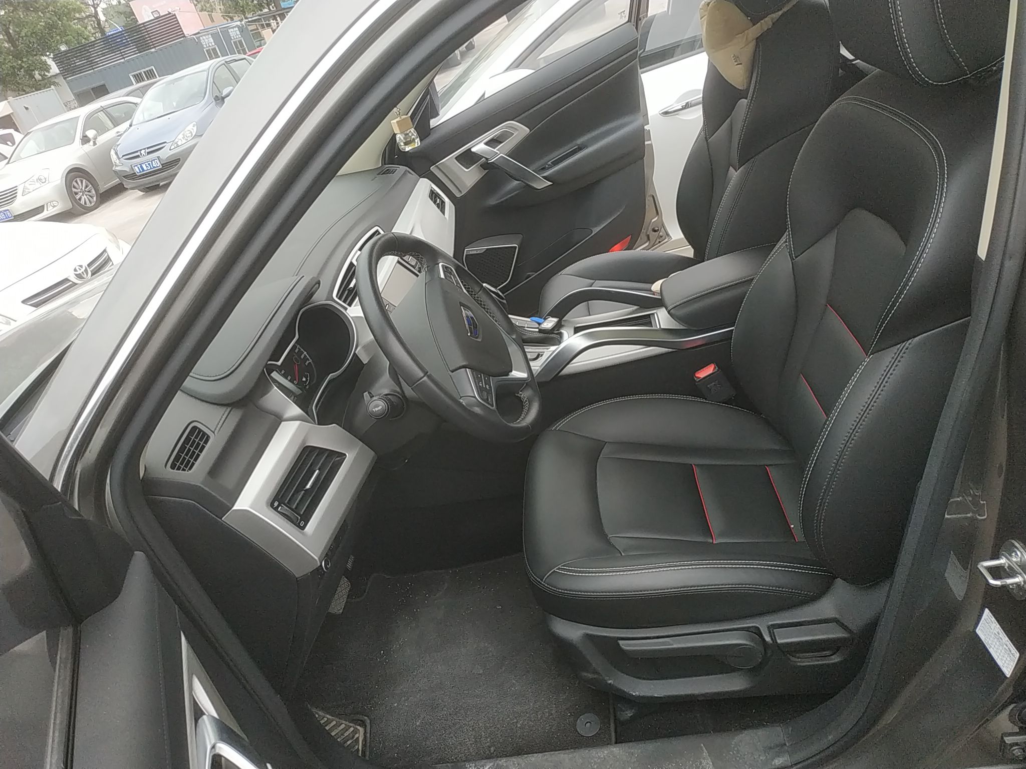 吉利博越2018款18t自动智雅型国Ⅴ