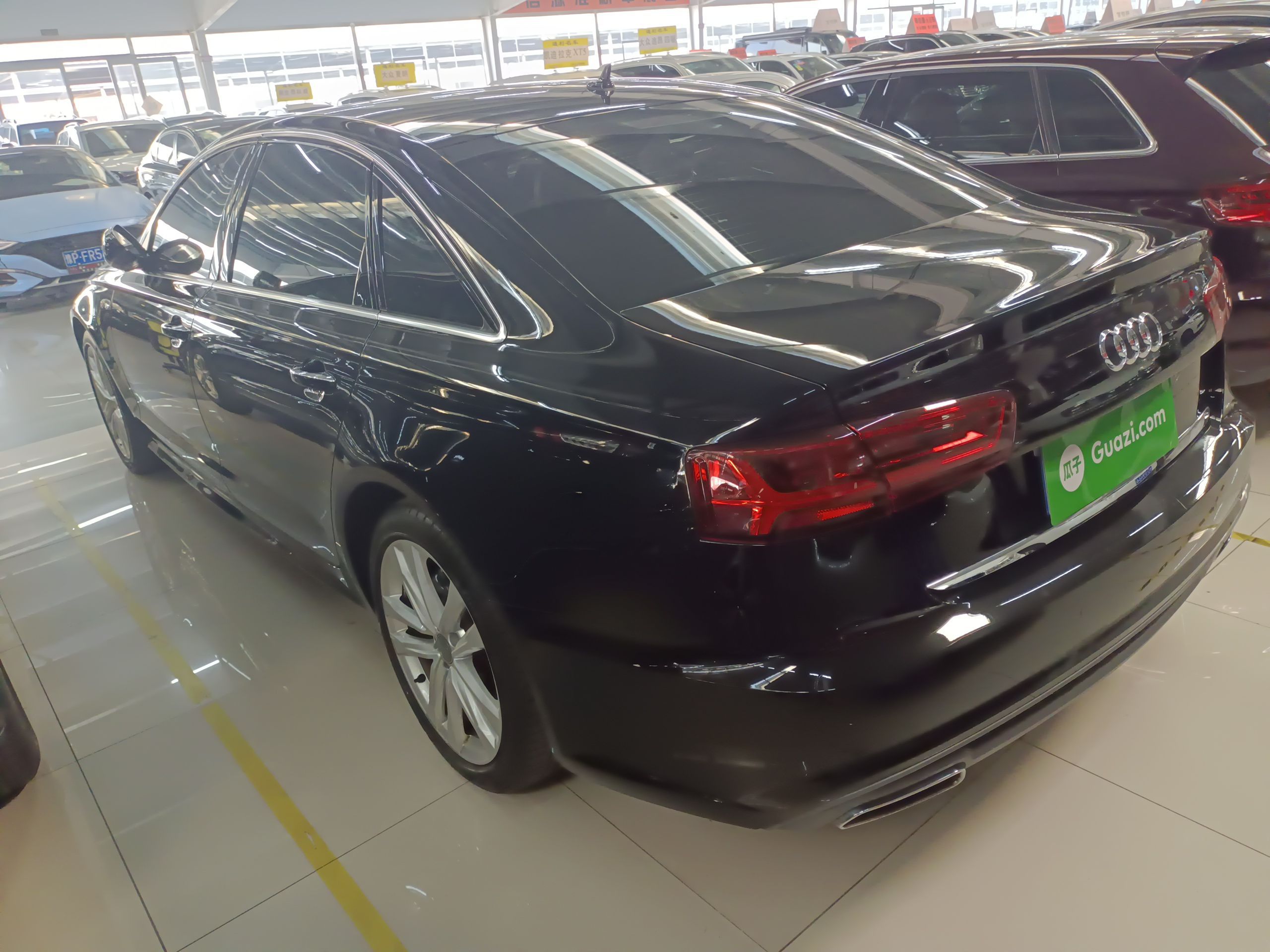 奥迪A6L 35TFSI 2018款 2.0T 自动 运动型30周年纪念版 (国Ⅴ) 