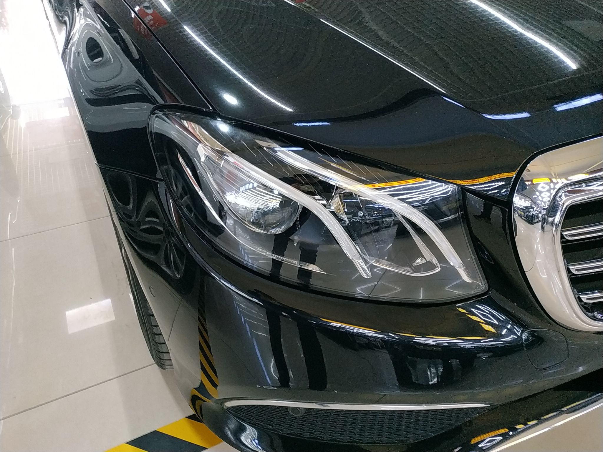 奔驰E级 E300L 2018款 2.0T 自动 汽油 豪华型改款 (国Ⅴ) 