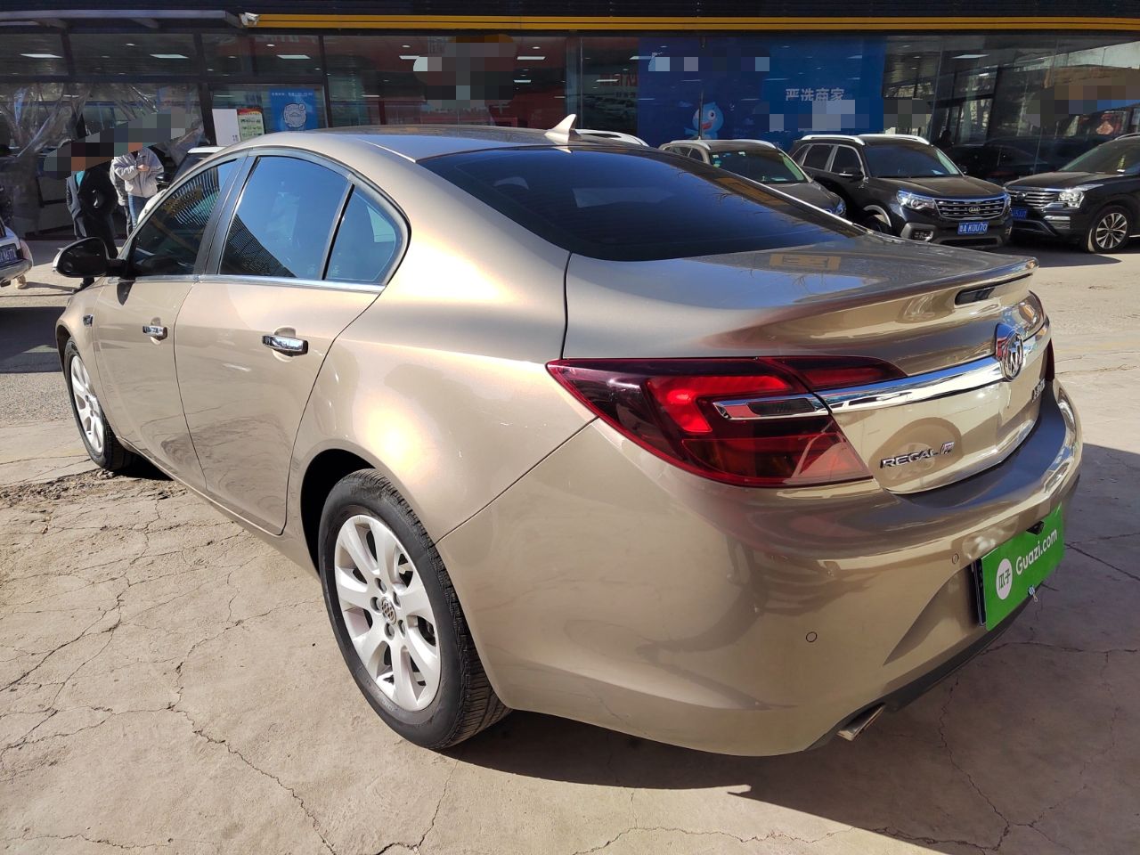 别克君威2015款16t自动精英技术型国Ⅳ