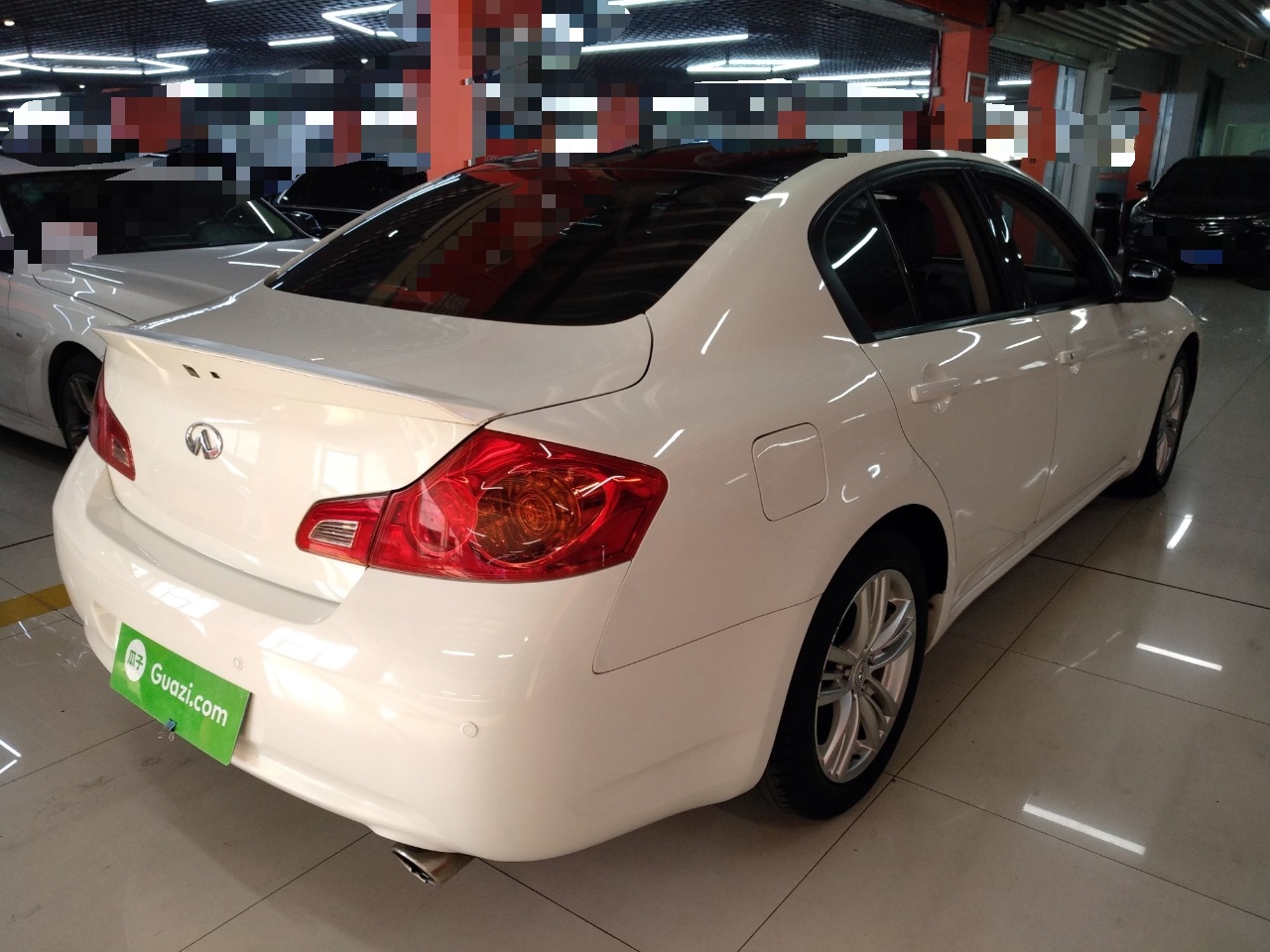 英菲尼迪G系列 2013款 G25 Sedan 豪华运动版(进口)