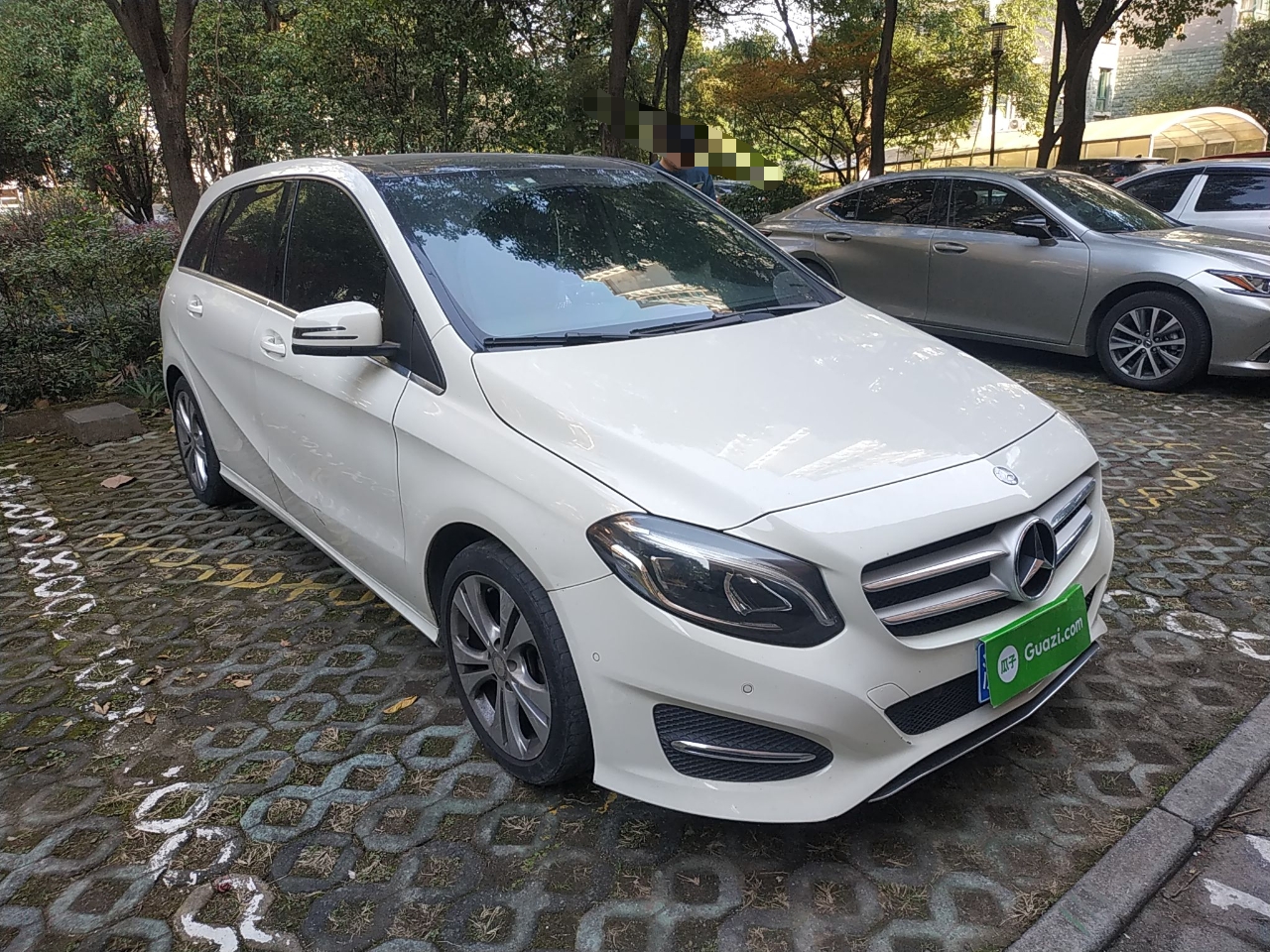 奔驰b级b200进口2017款16t自动汽油动感型