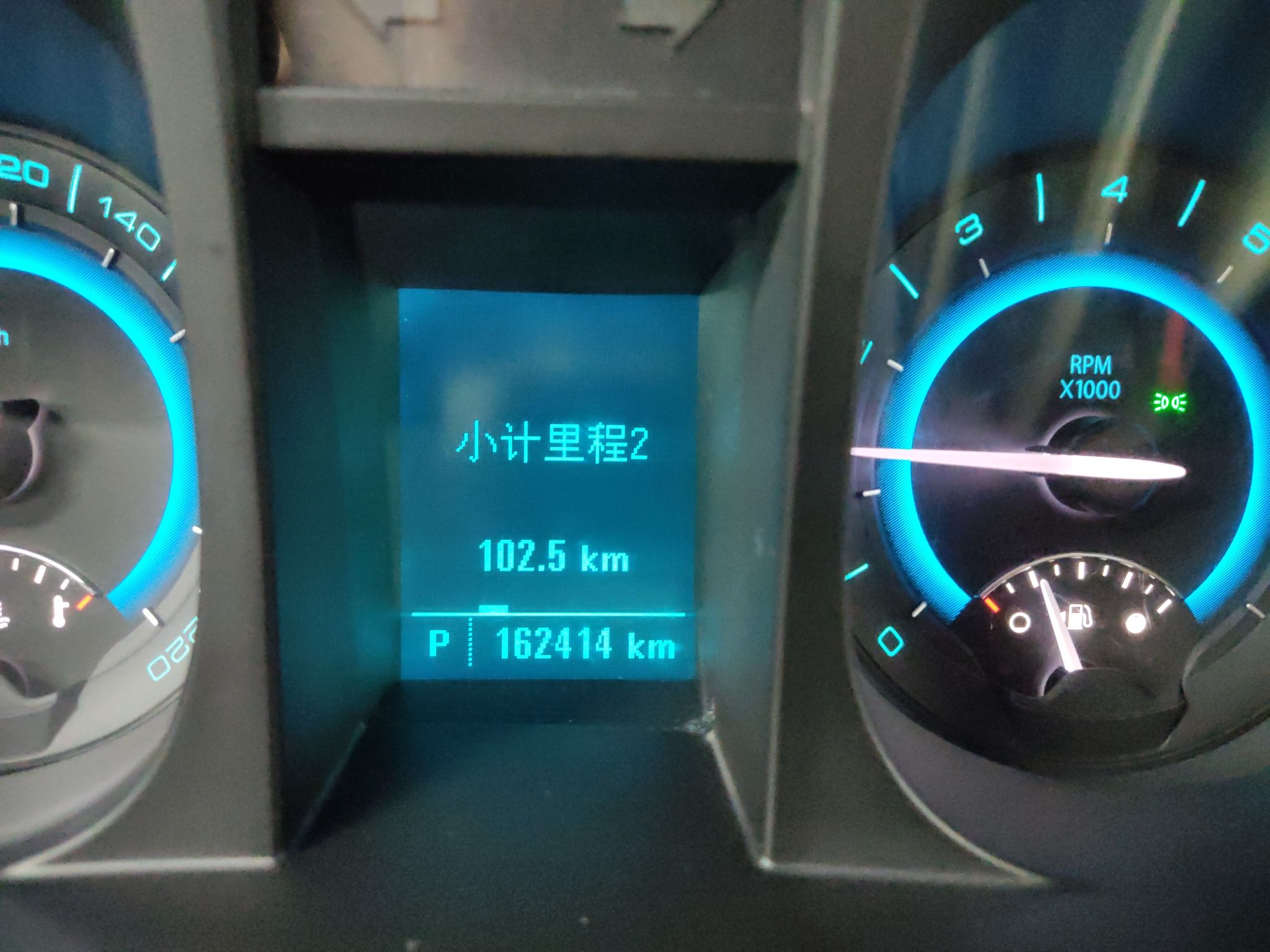 别克GL8 2014款 3.0L XT豪华商务旗舰版