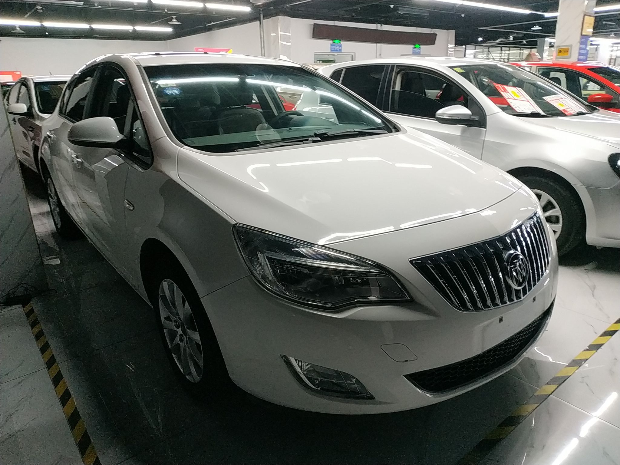 别克英朗xt2013款16l自动时尚型国Ⅳ