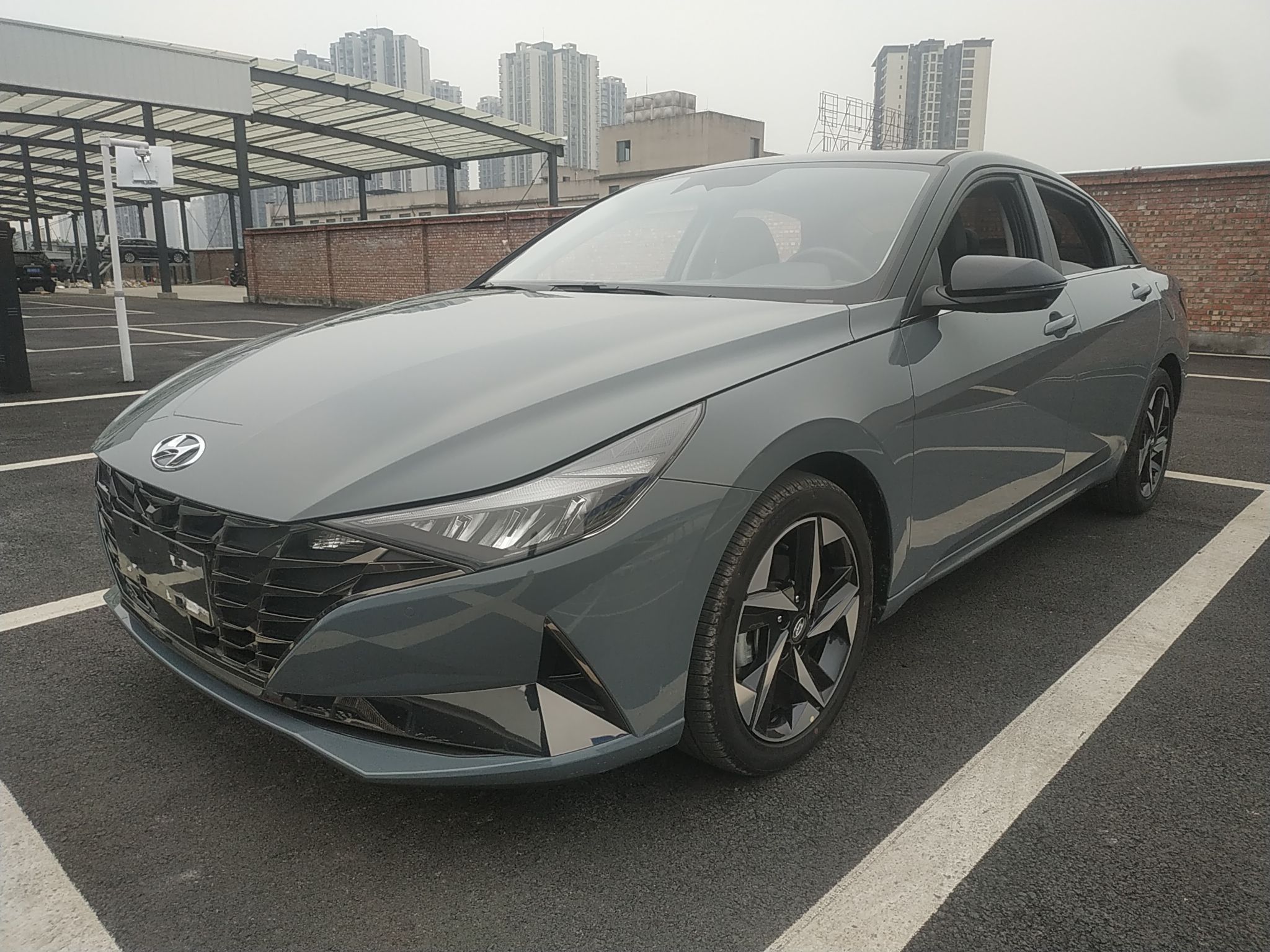 伊兰特2021款报价及图片(现代伊兰特2021款报价及图片)