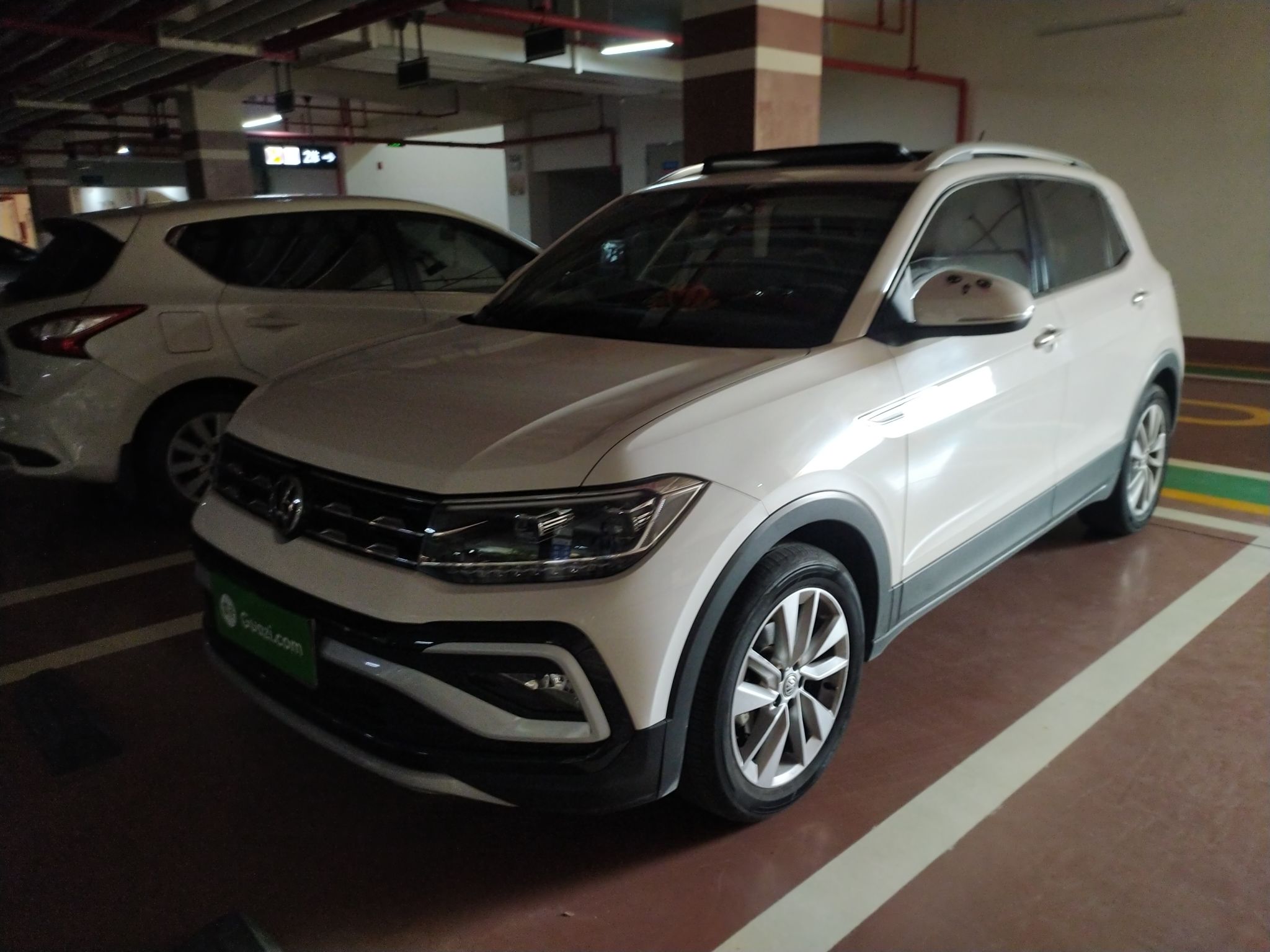 大众tcross途铠2019款15l自动舒适版国Ⅵ