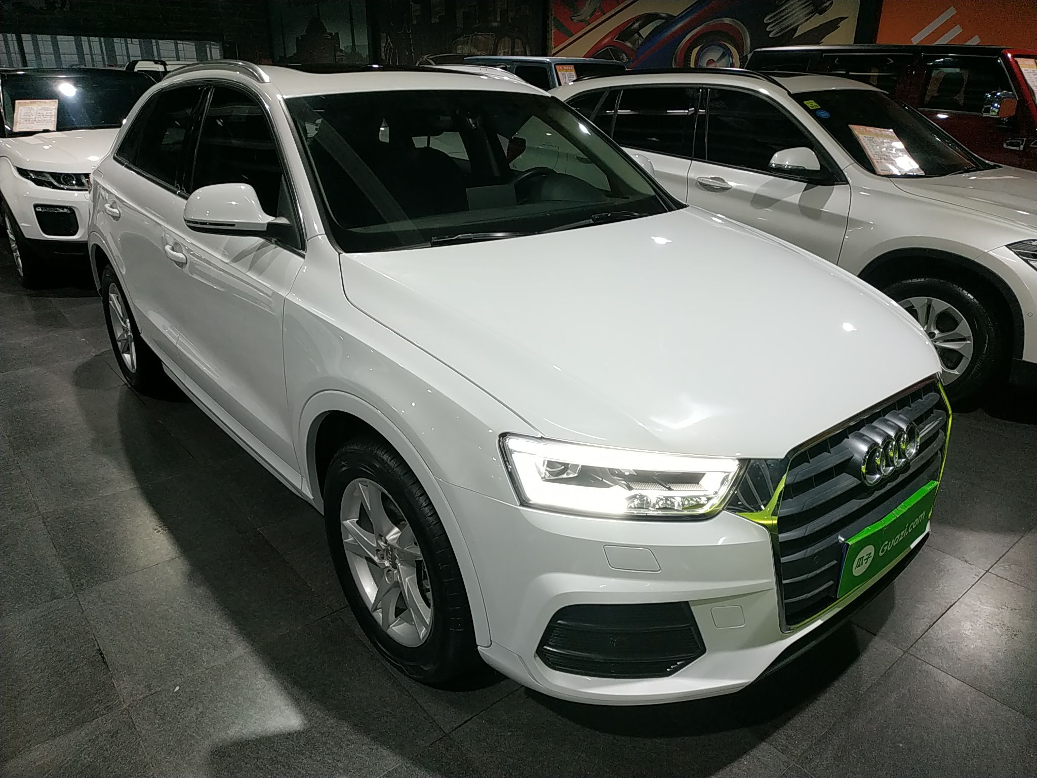 奥迪q330tfsi2018款14t自动前驱时尚型30周年纪念版国Ⅴ