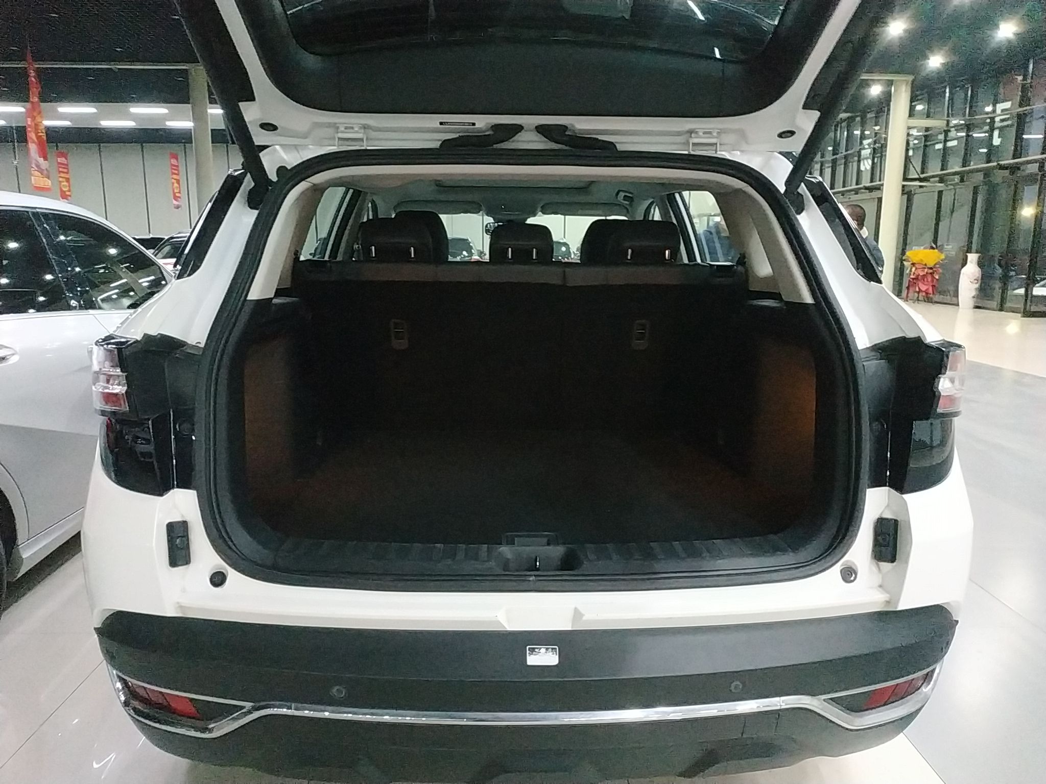 东风风神ax72020款16t自动ai旗舰型国Ⅵ