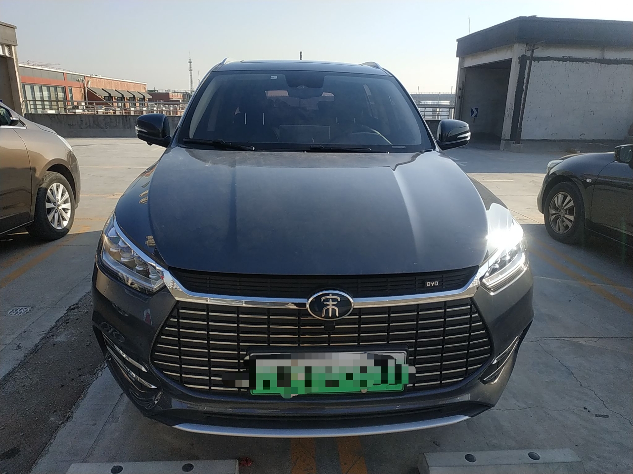 比亚迪宋ev5002019款自动智联领动型纯电动