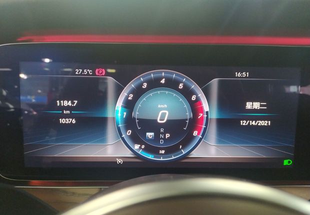 奔驰E级 E300L 2020款 2.0T 自动 汽油 时尚型 (国Ⅵ) 