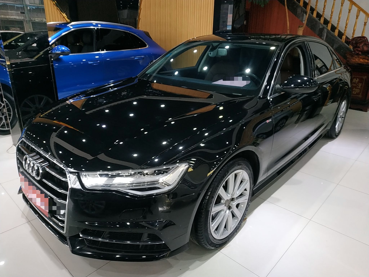 奥迪A6L 35TFSI 2018款 2.0T 自动 时尚型30周年纪念版 (国Ⅴ) 