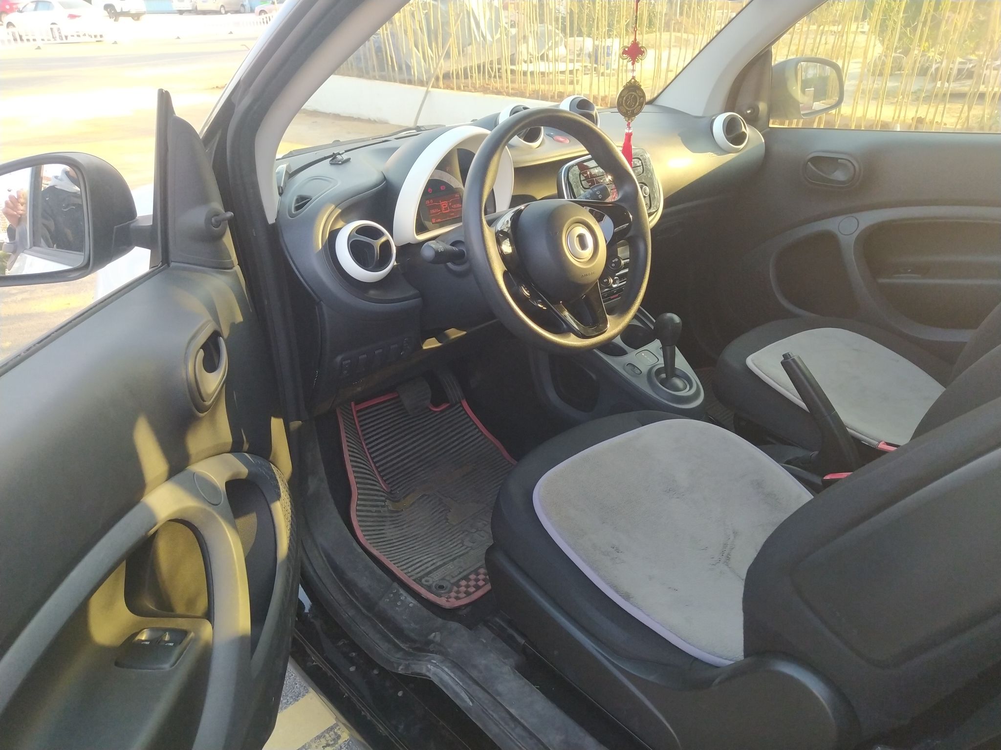 SmartForTwo [进口] 2015款 1.0L 自动 汽油 灵动版 