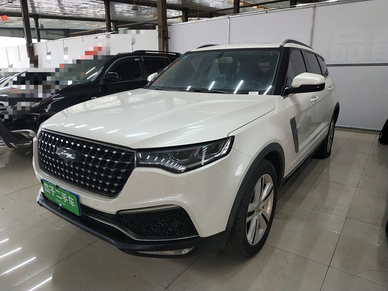 众泰t7002017款18t自动尊享型国Ⅴ