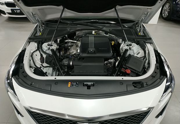 凯迪拉克CT6 2020款 2.0T 自动 28T豪华型 (国Ⅵ) 