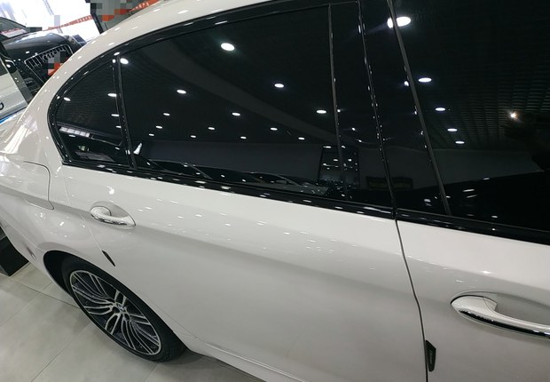 宝马5系 530Li 2018款 2.0T 自动 汽油 领先型M运动套装改款 (国Ⅴ) 