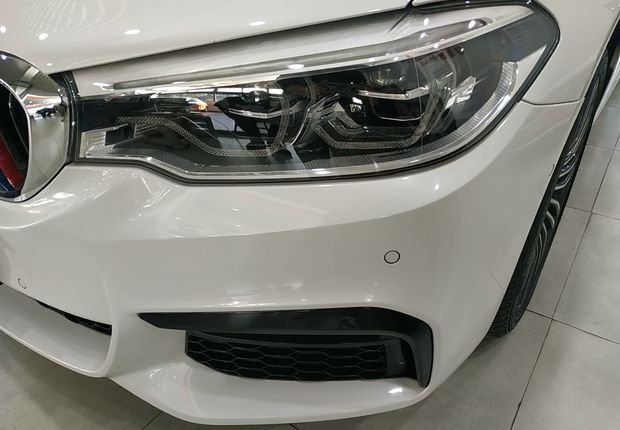 宝马5系 530Li 2018款 2.0T 自动 汽油 领先型M运动套装改款 (国Ⅴ) 