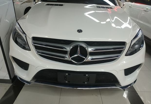 奔驰GLE级 GLE320 [进口] 2018款 3.0T 自动 动感型臻藏版 