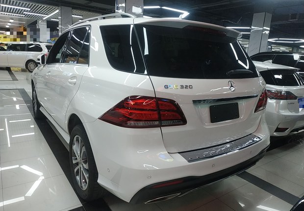 奔驰GLE级 GLE320 [进口] 2018款 3.0T 自动 动感型臻藏版 