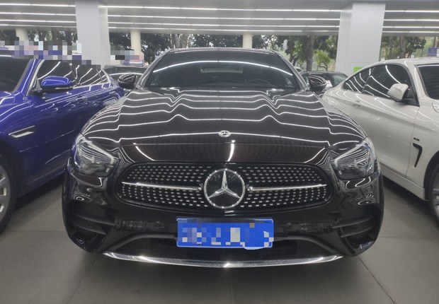 奔驰E级 E300L 2021款 2.0T 自动 汽油 运动尊贵型 (国Ⅵ) 