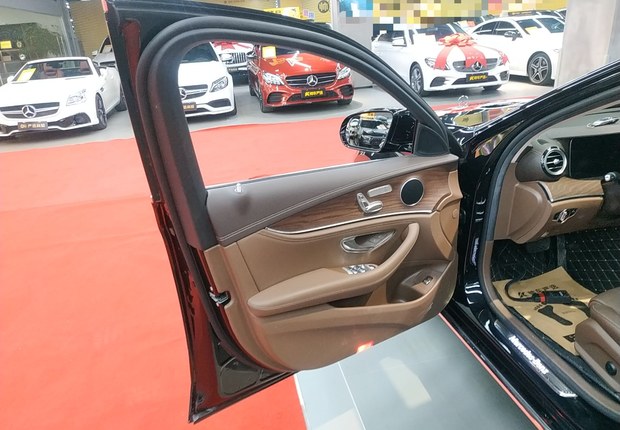 奔驰E级 E260L 2020款 1.5T 自动 汽油 (国Ⅵ) 