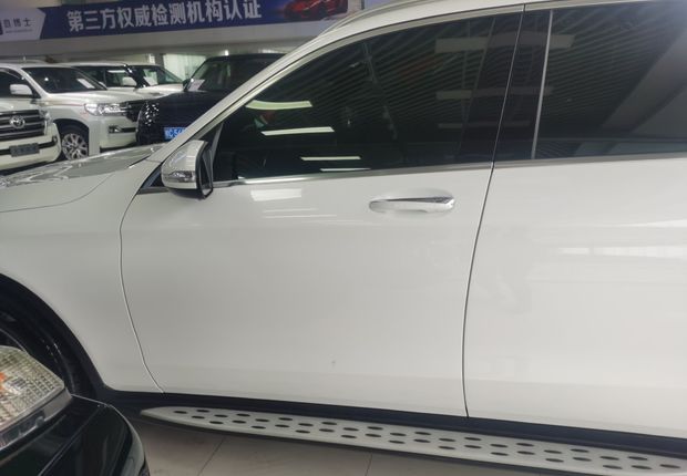 奔驰GLC GLC260L 2020款 2.0T 自动 4MATIC豪华型 (国Ⅵ) 