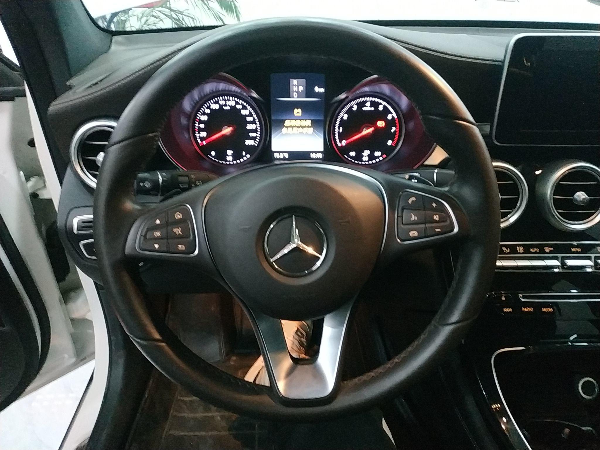 奔驰GLC级 2018款 GLC 200 4MATIC