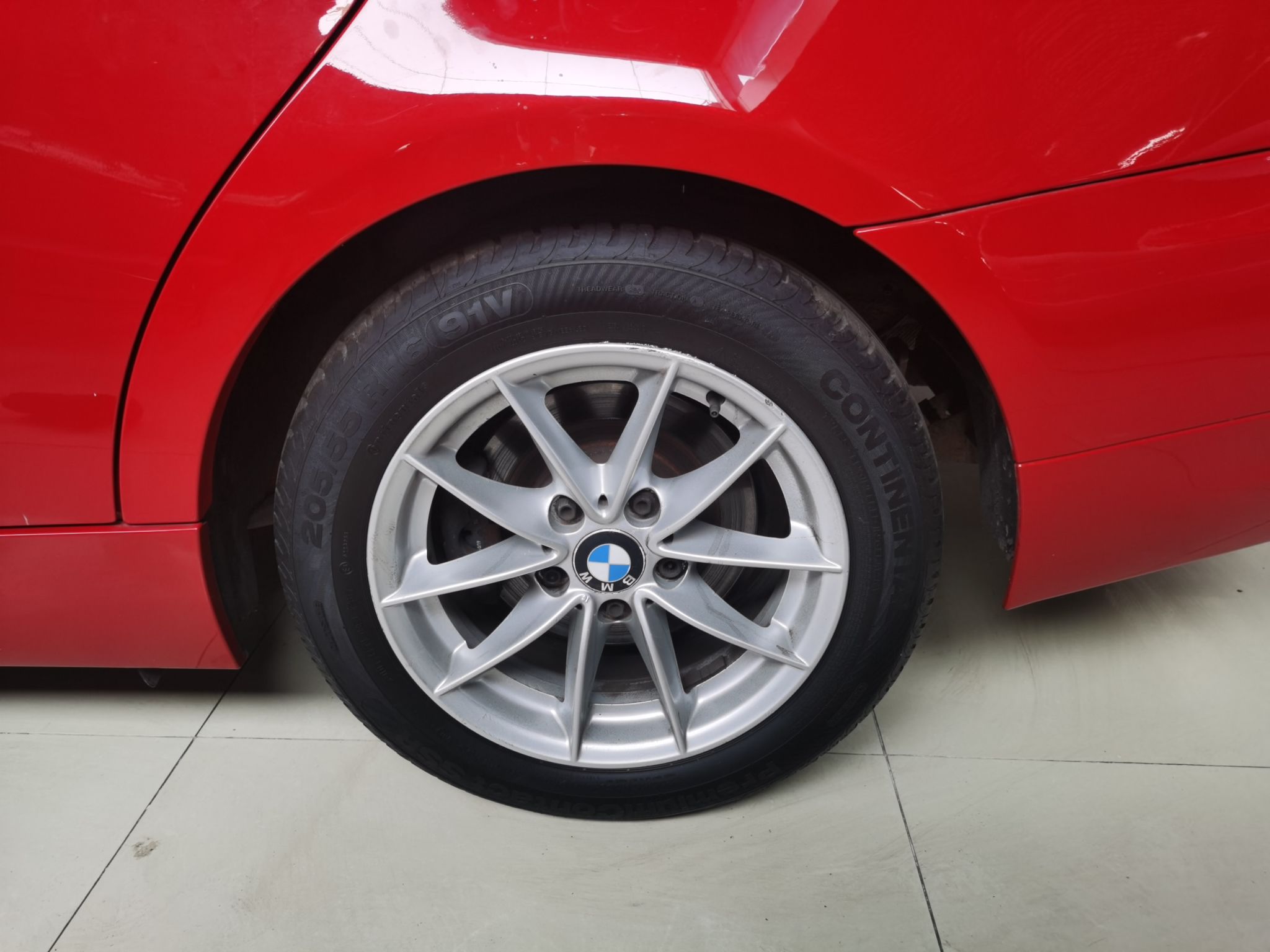 宝马3系 2011款 318i 领先型