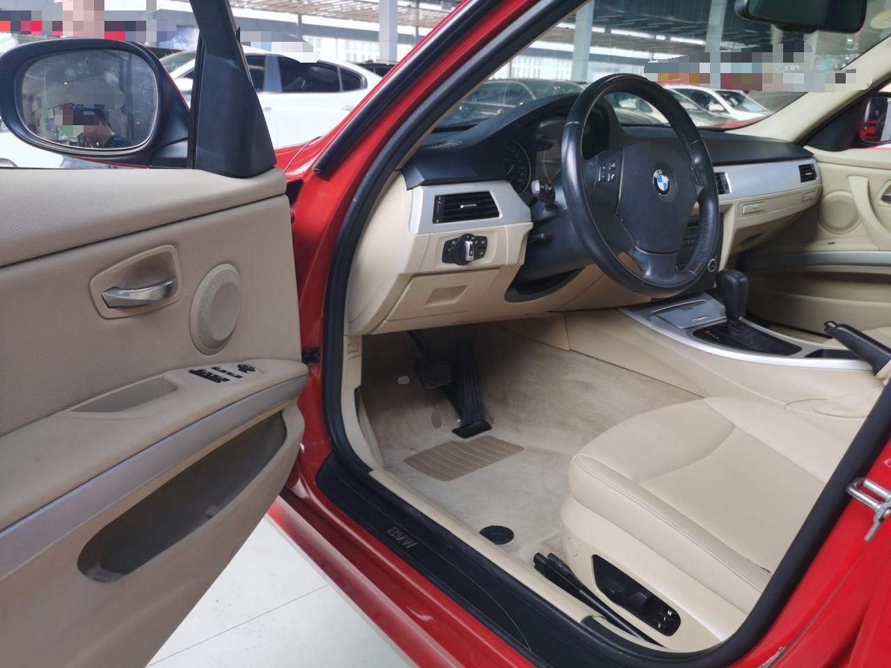 宝马3系 2011款 318i 领先型