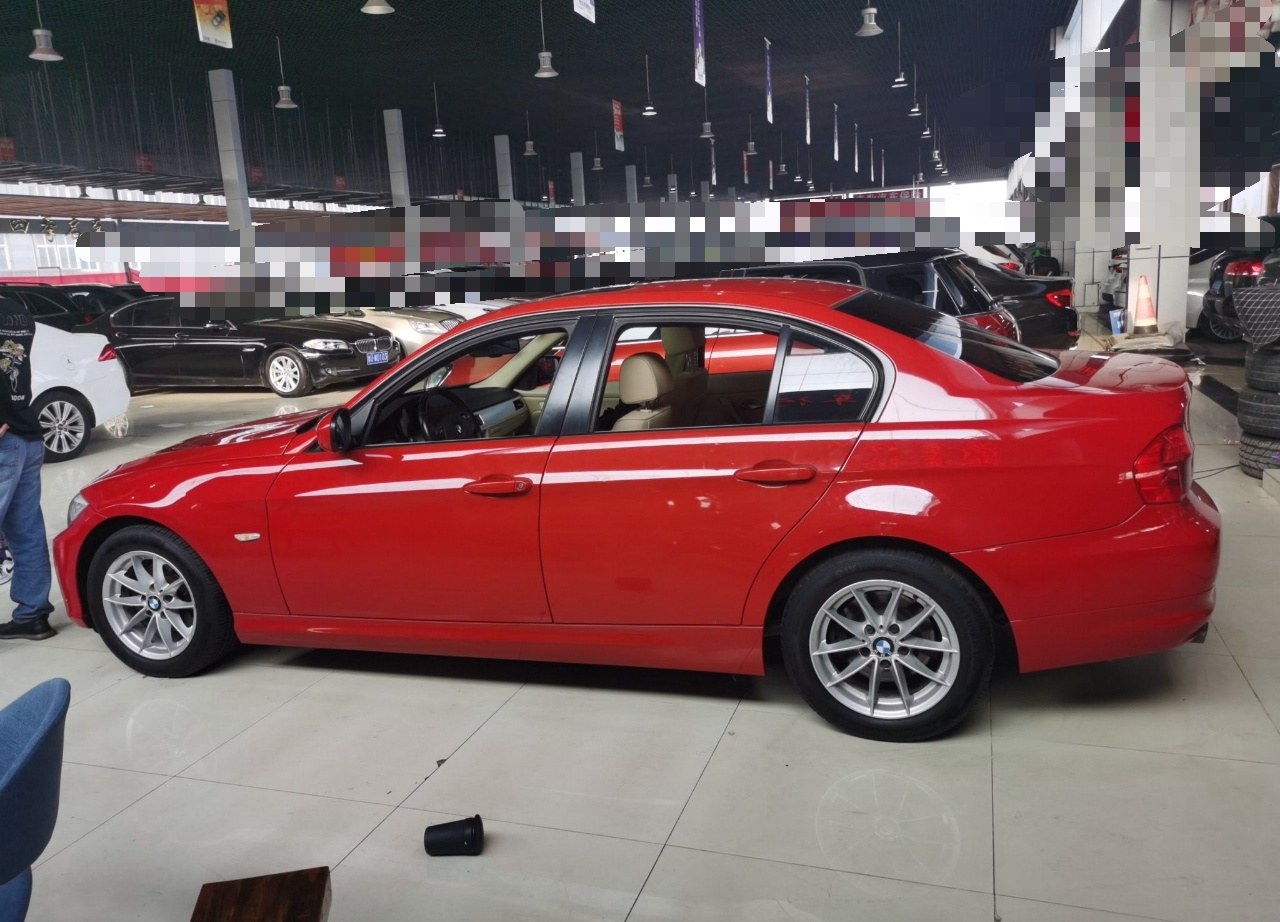 宝马3系 2011款 318i 领先型