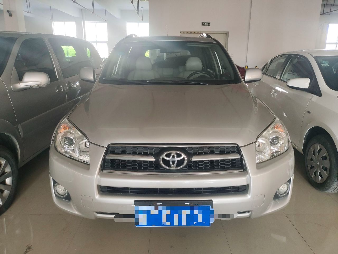 丰田 RAV4 2009款 2.4L 自动豪华版