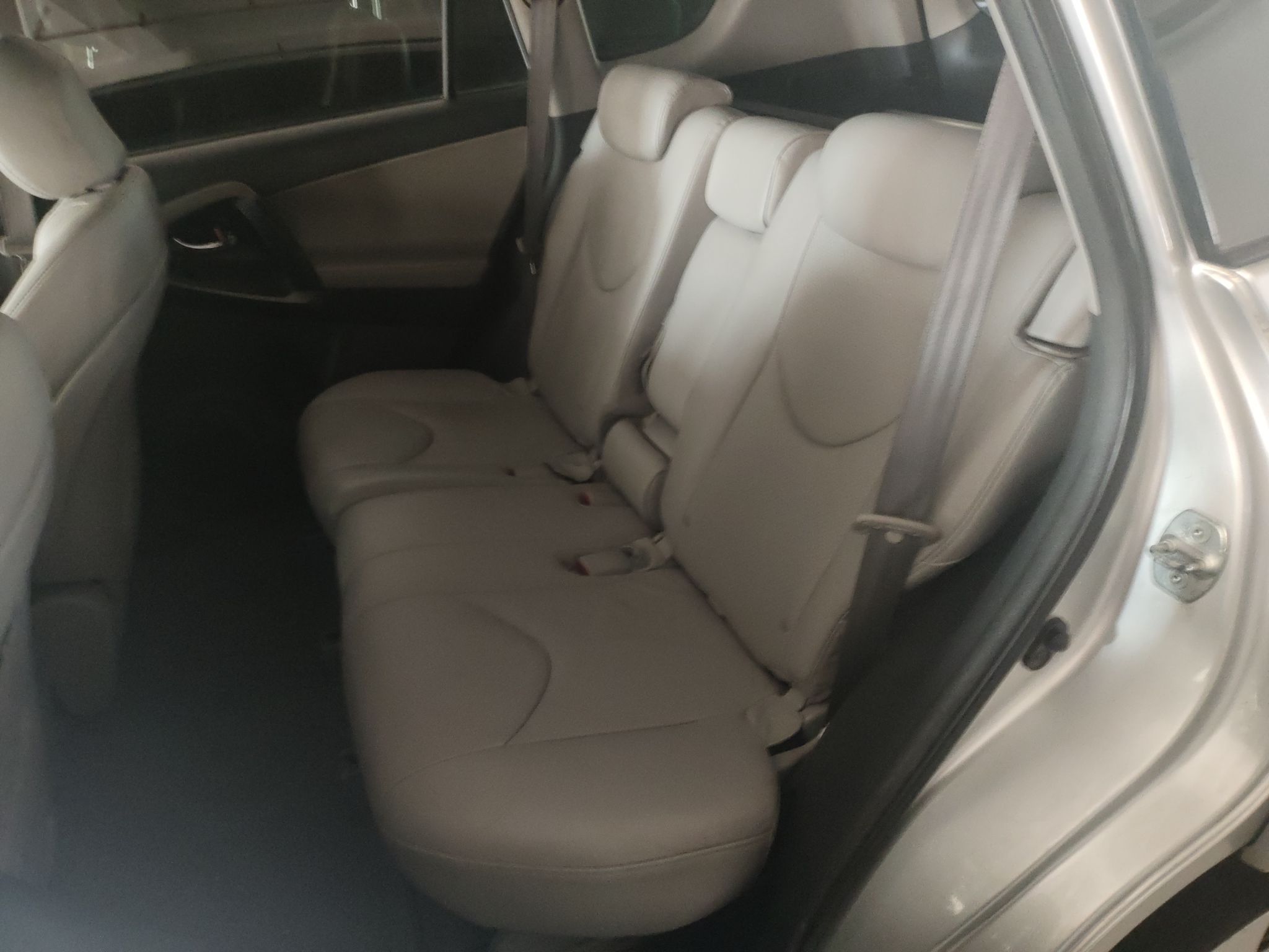 丰田 RAV4 2009款 2.4L 自动豪华版