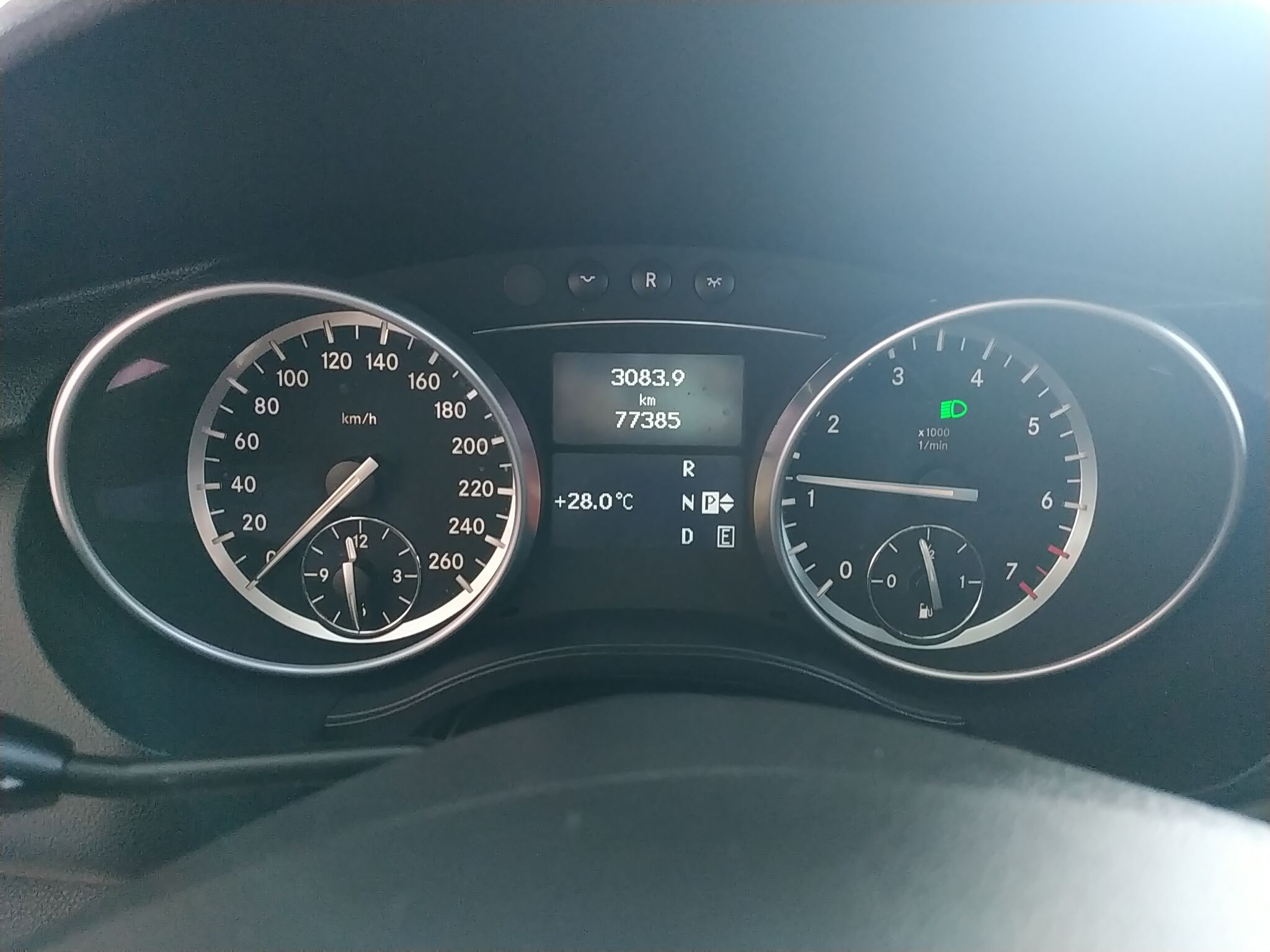 奔驰R级 2014款 R 320 4MATIC 商务型(进口)