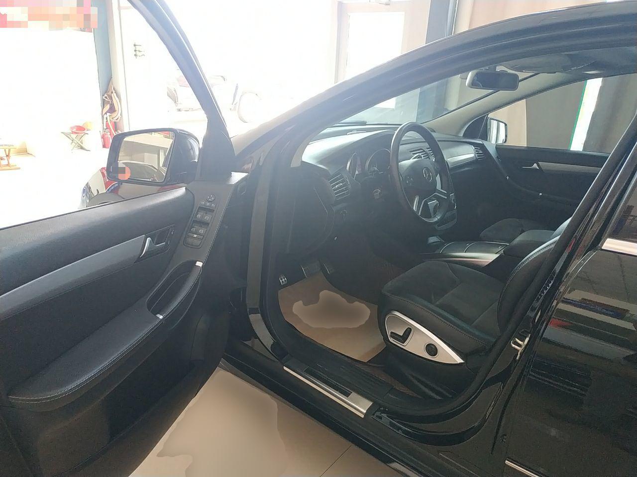 奔驰R级 2014款 R 320 4MATIC 商务型(进口)