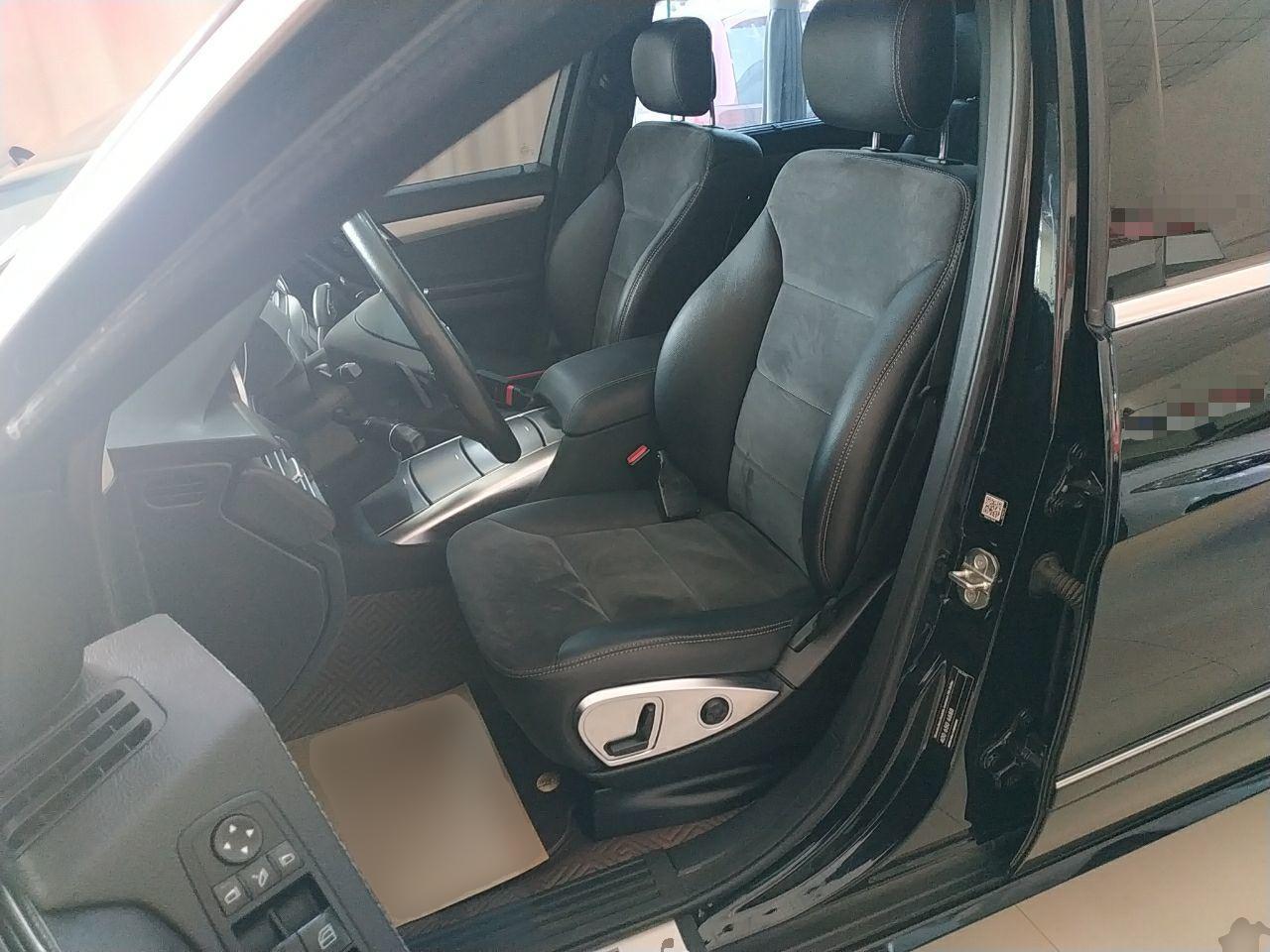 奔驰R级 2014款 R 320 4MATIC 商务型(进口)