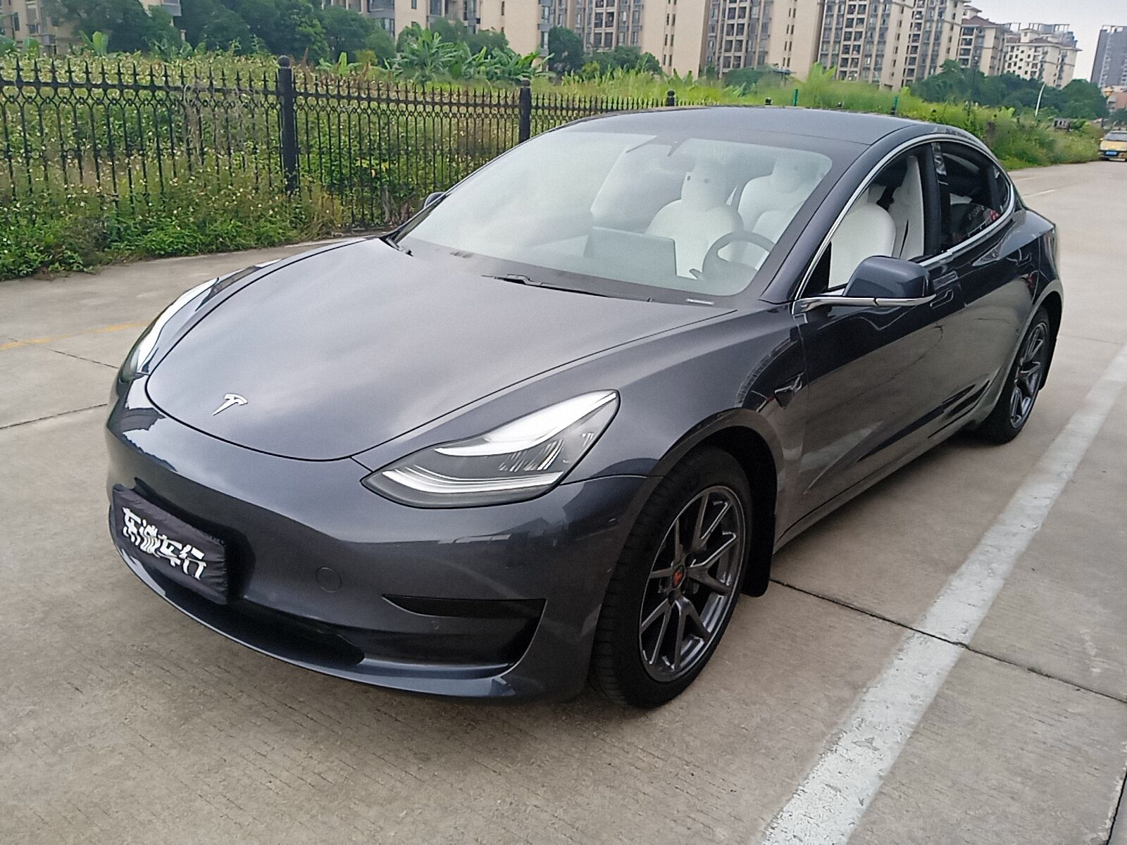 特斯拉 Model 3 2020款 改款 标准续航后驱升级版