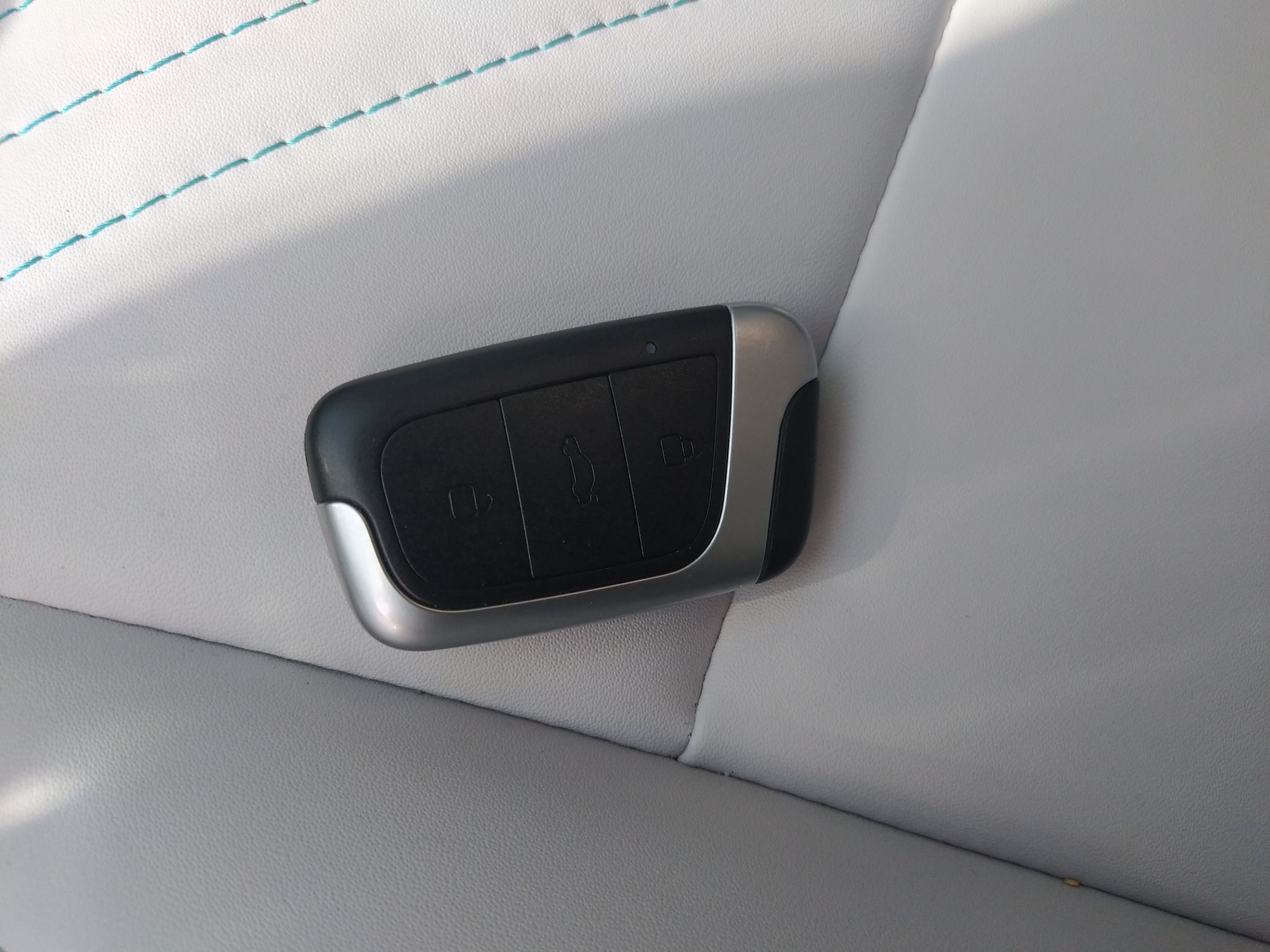 奇瑞 小蚂蚁 2021款 20万蚁粉款 元气版 三元锂 301km