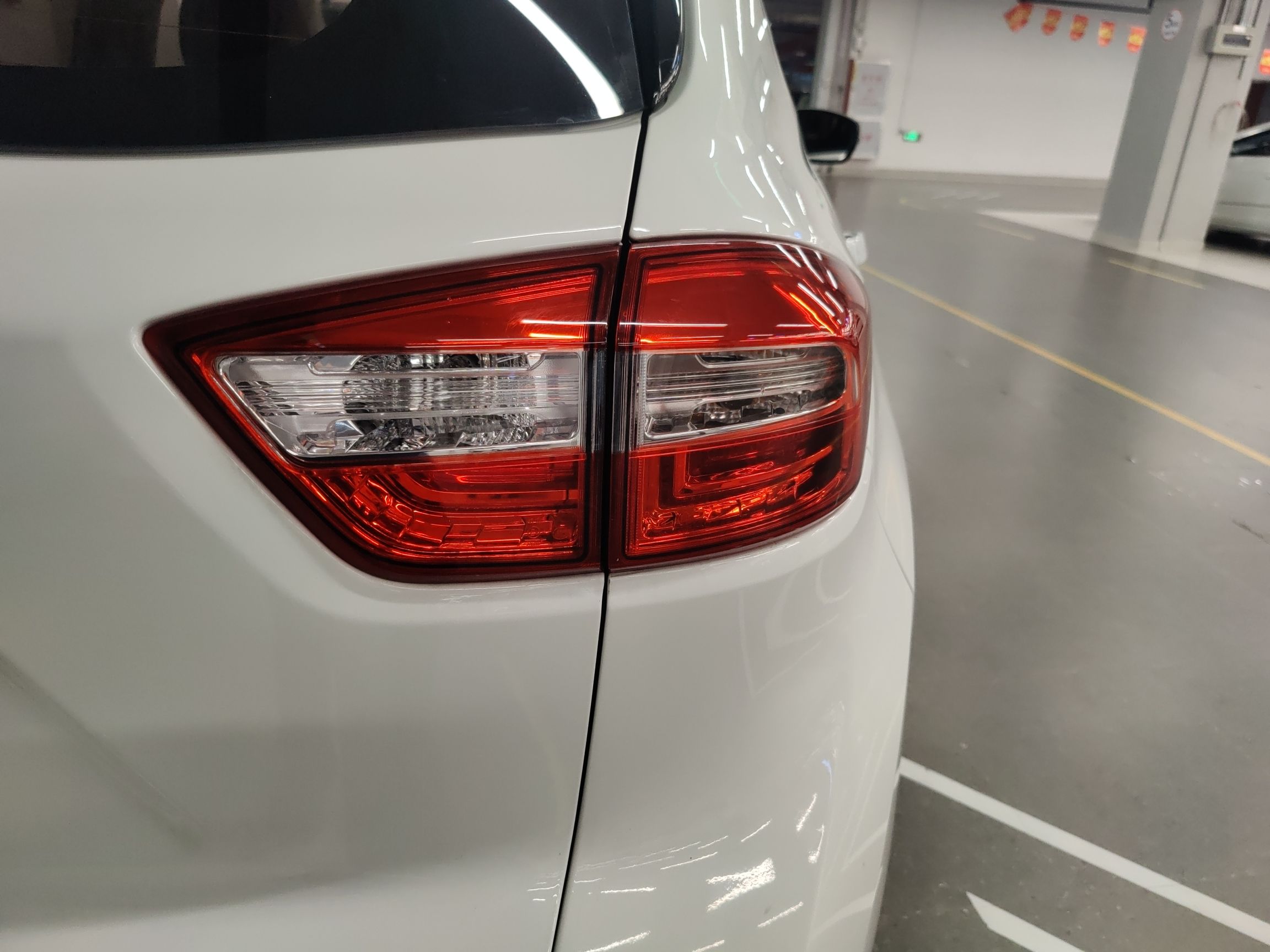 长安CS15 2016款 1.5L 自动时尚版