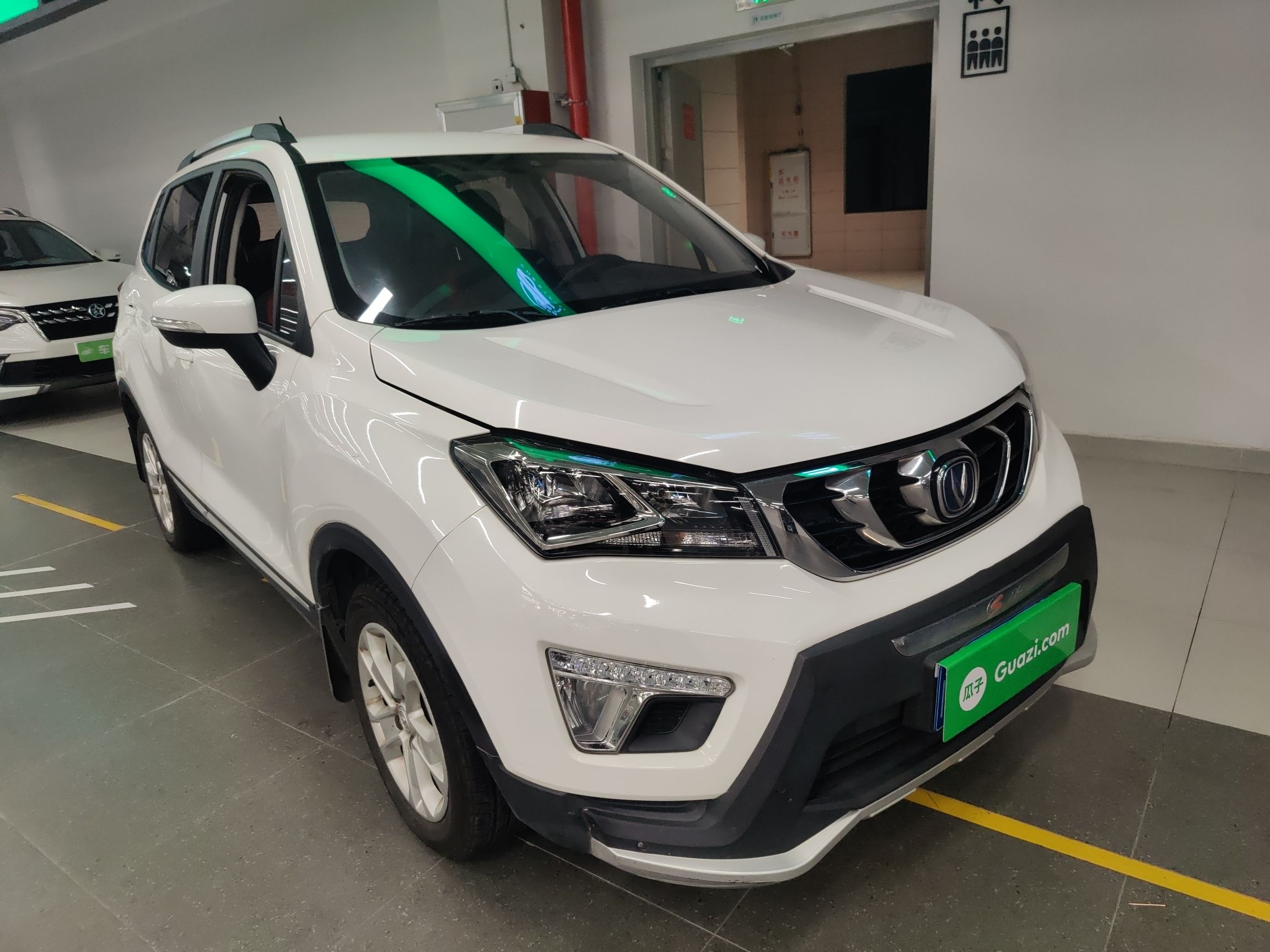 长安CS15 2016款 1.5L 自动时尚版